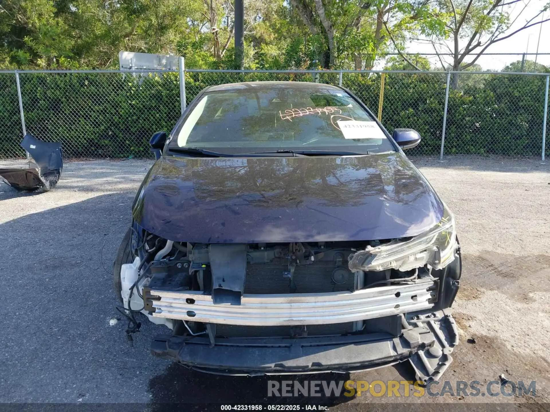 13 Photograph of a damaged car 5YFEPRAE1LP084615 TOYOTA COROLLA 2020