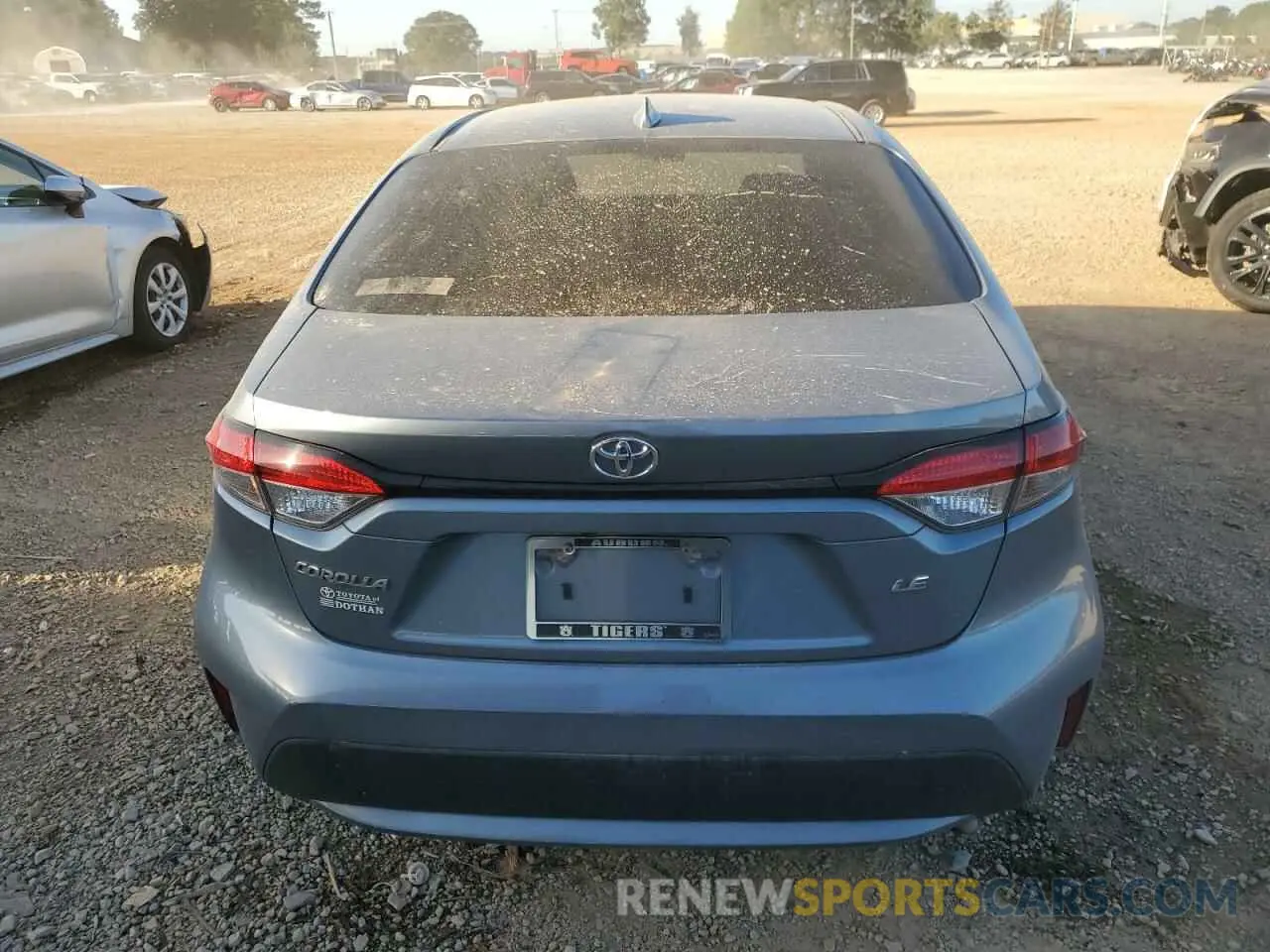 6 Photograph of a damaged car 5YFEPRAE1LP085747 TOYOTA COROLLA 2020