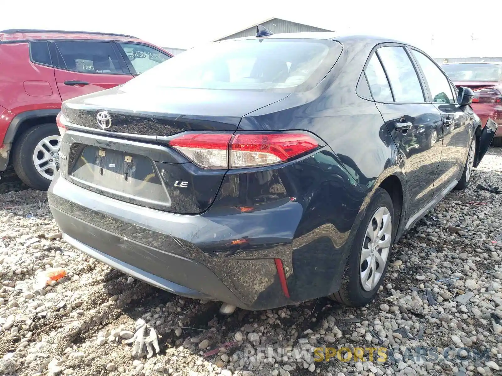 4 Photograph of a damaged car 5YFEPRAE1LP088163 TOYOTA COROLLA 2020