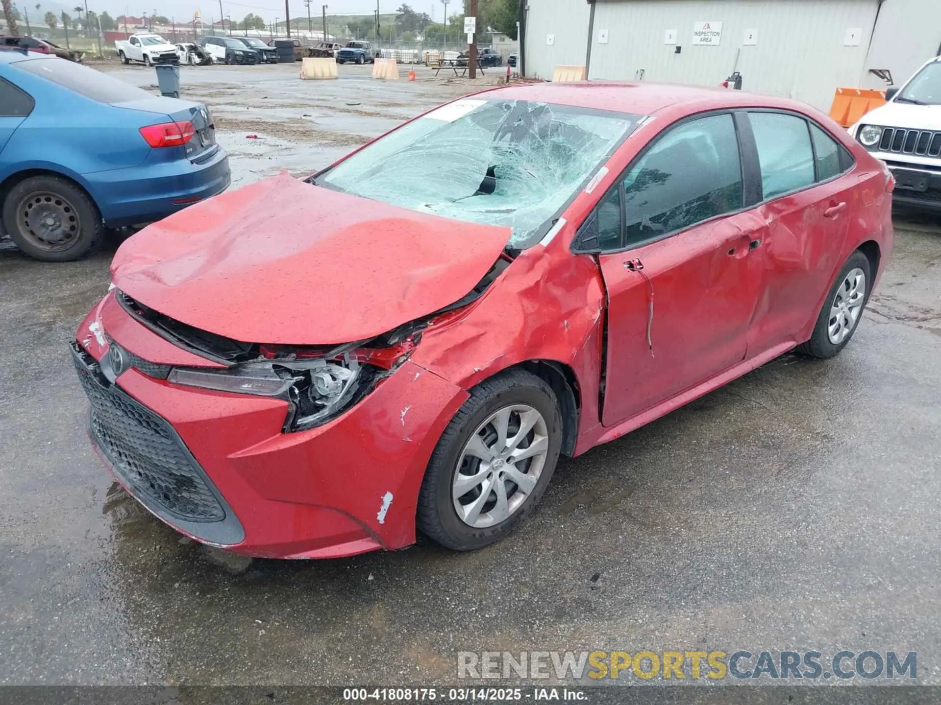 2 Photograph of a damaged car 5YFEPRAE1LP096201 TOYOTA COROLLA 2020