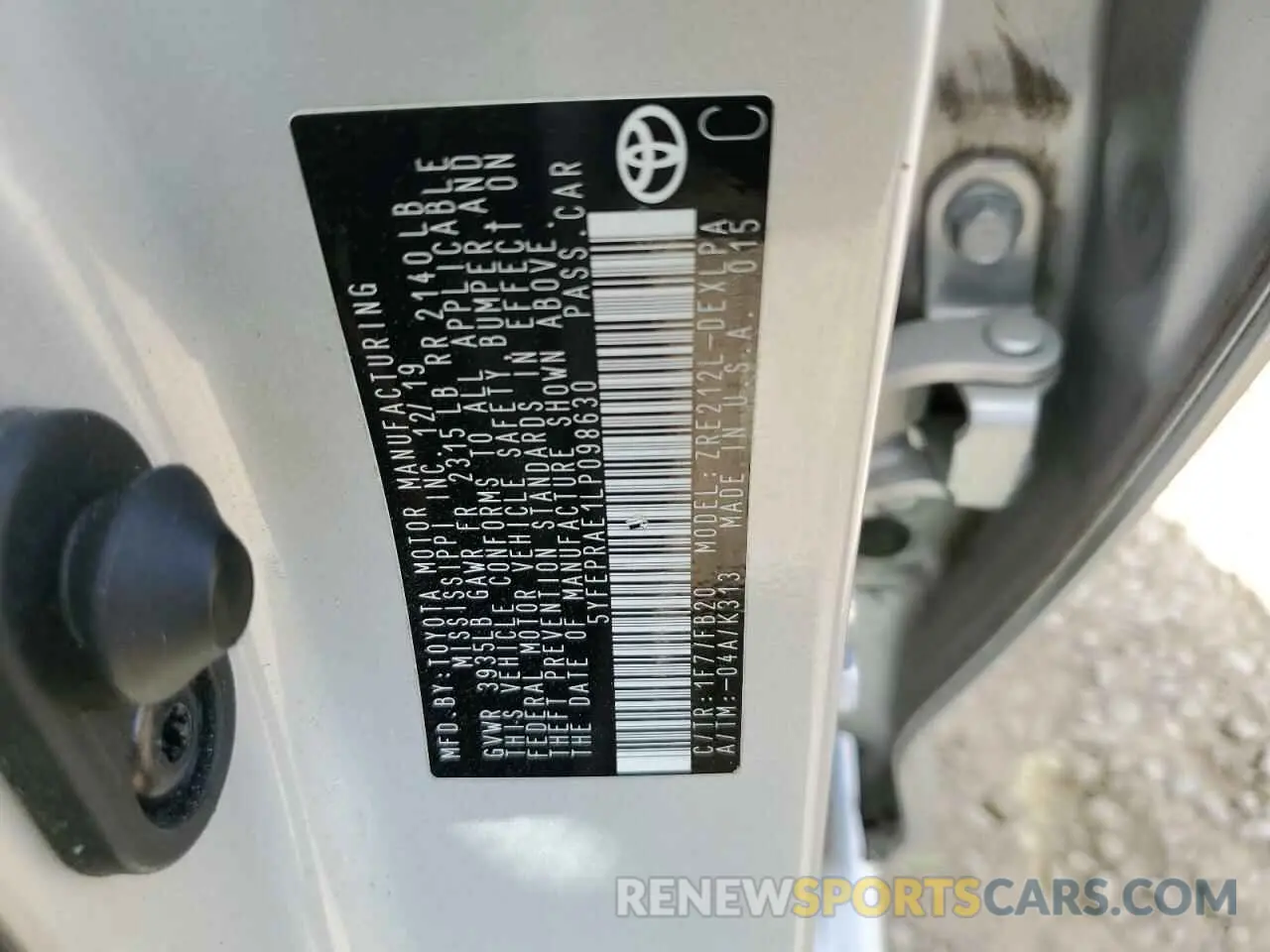 12 Photograph of a damaged car 5YFEPRAE1LP098630 TOYOTA COROLLA 2020