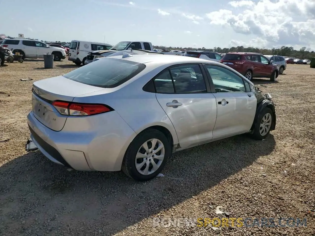 3 Photograph of a damaged car 5YFEPRAE1LP098630 TOYOTA COROLLA 2020