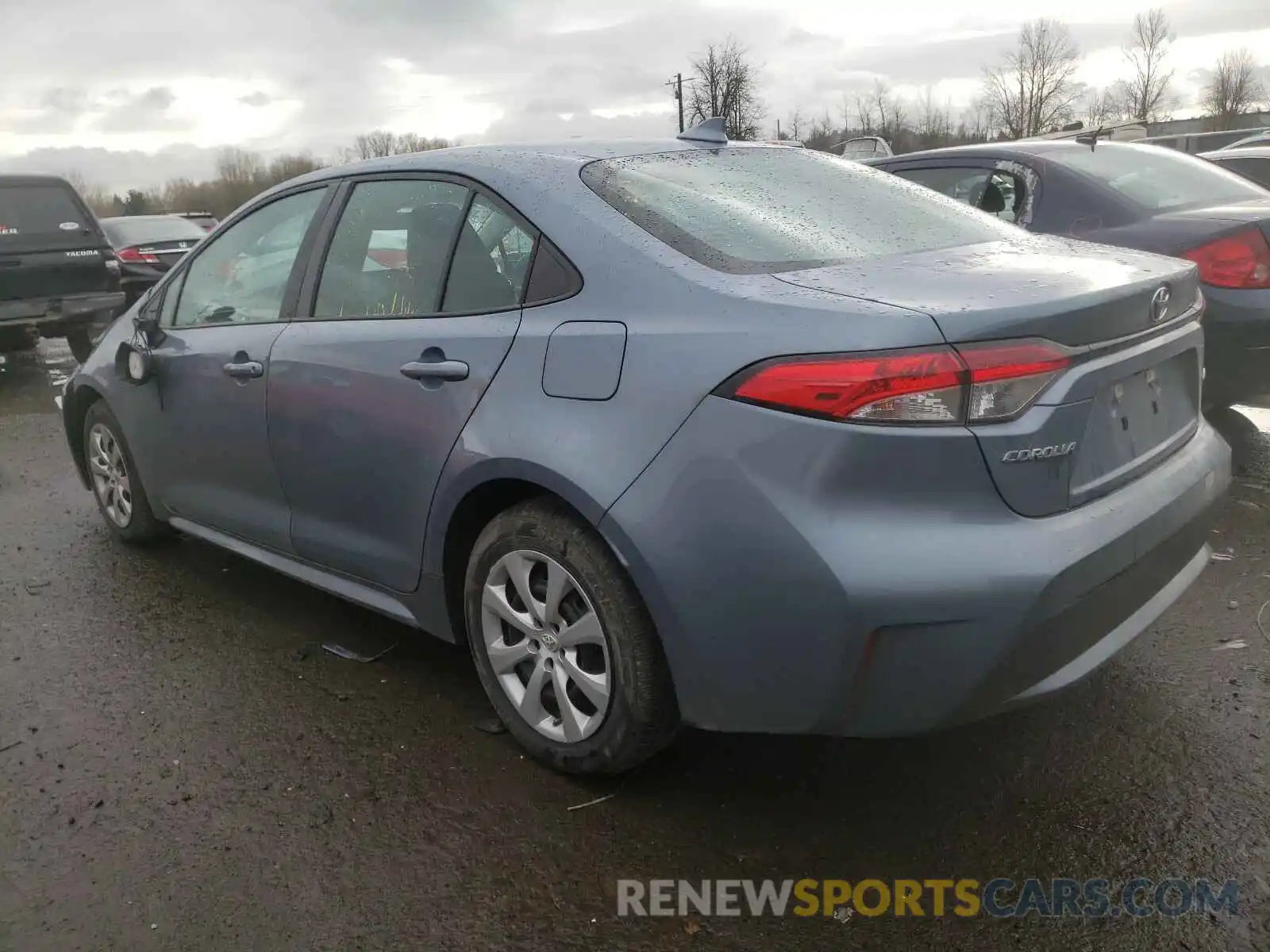 3 Photograph of a damaged car 5YFEPRAE1LP100750 TOYOTA COROLLA 2020