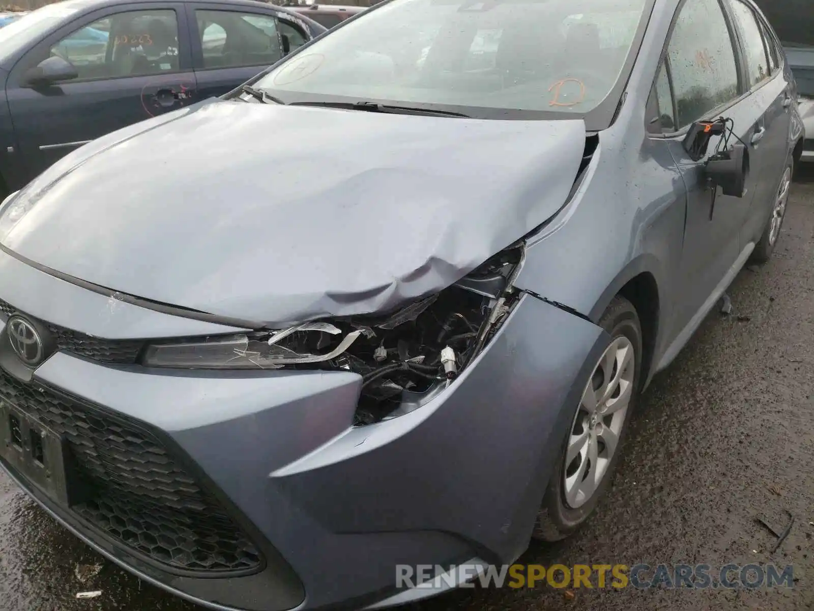 9 Photograph of a damaged car 5YFEPRAE1LP100750 TOYOTA COROLLA 2020