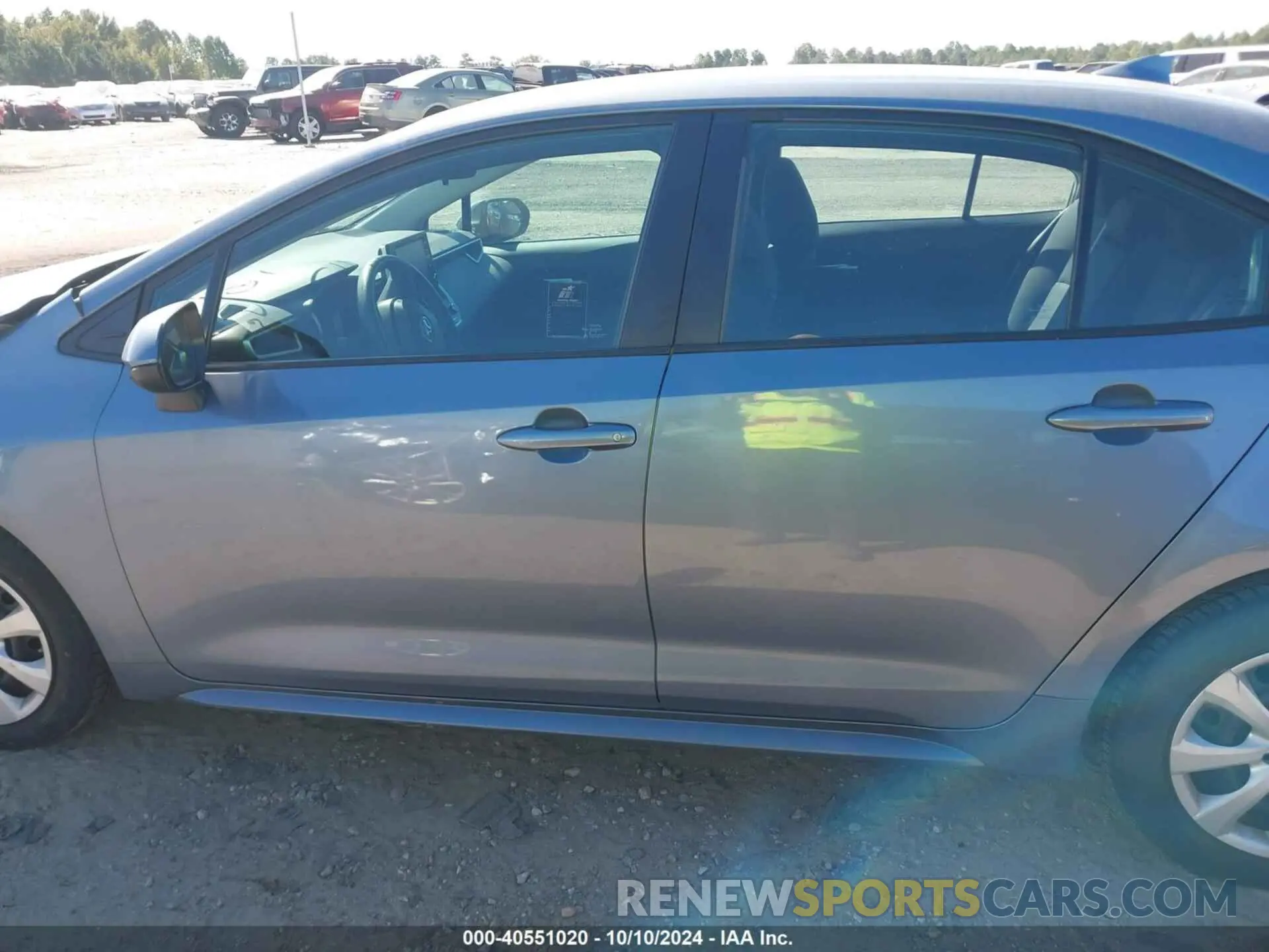 14 Photograph of a damaged car 5YFEPRAE1LP115801 TOYOTA COROLLA 2020