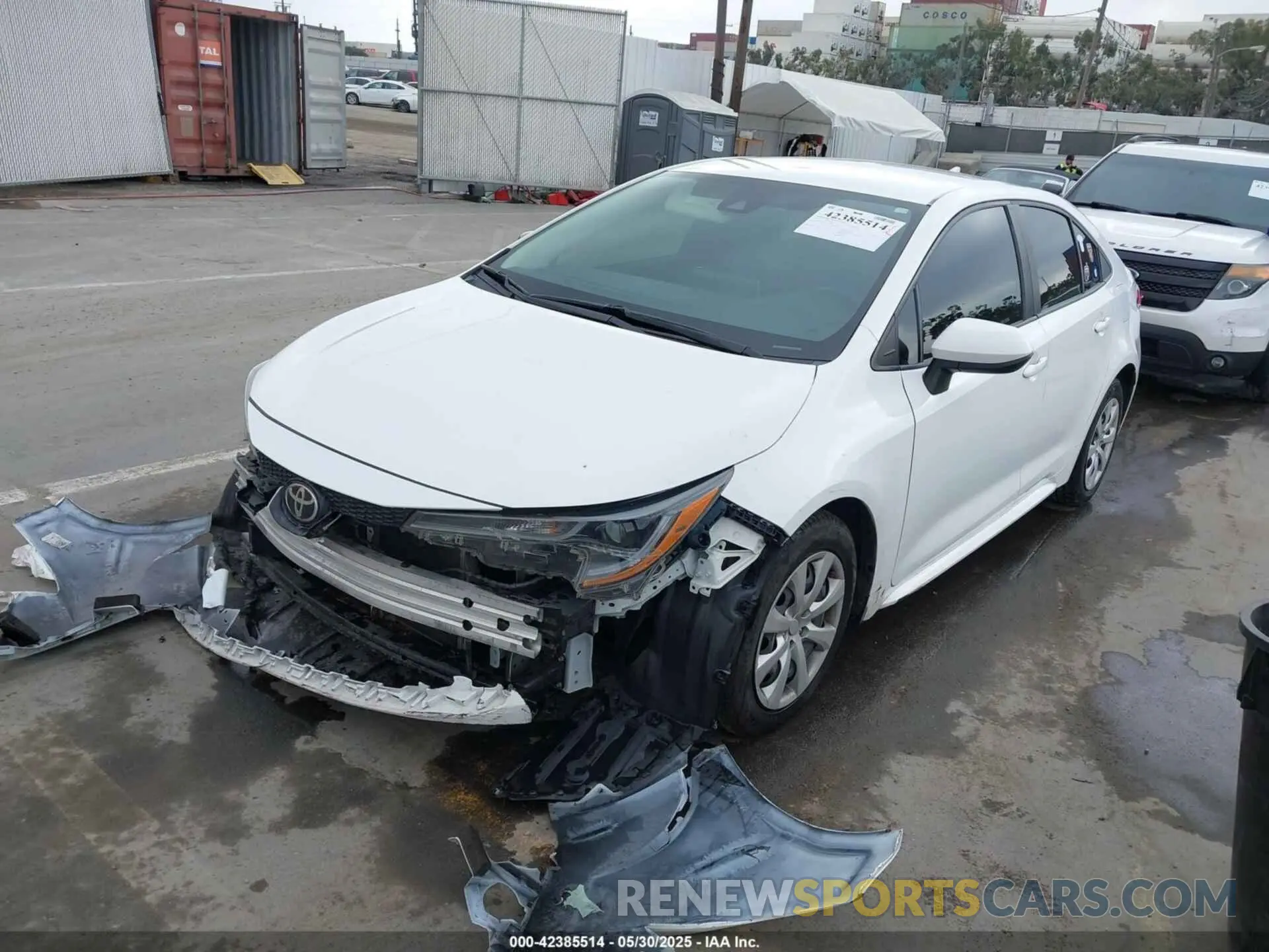 2 Photograph of a damaged car 5YFEPRAE1LP118424 TOYOTA COROLLA 2020