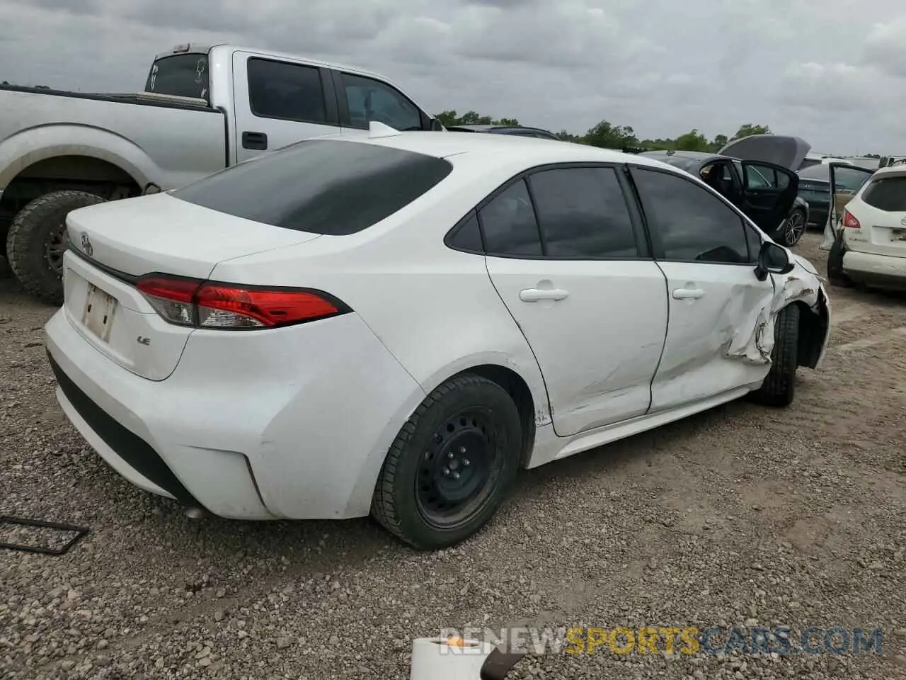 3 Photograph of a damaged car 5YFEPRAE1LP123817 TOYOTA COROLLA 2020