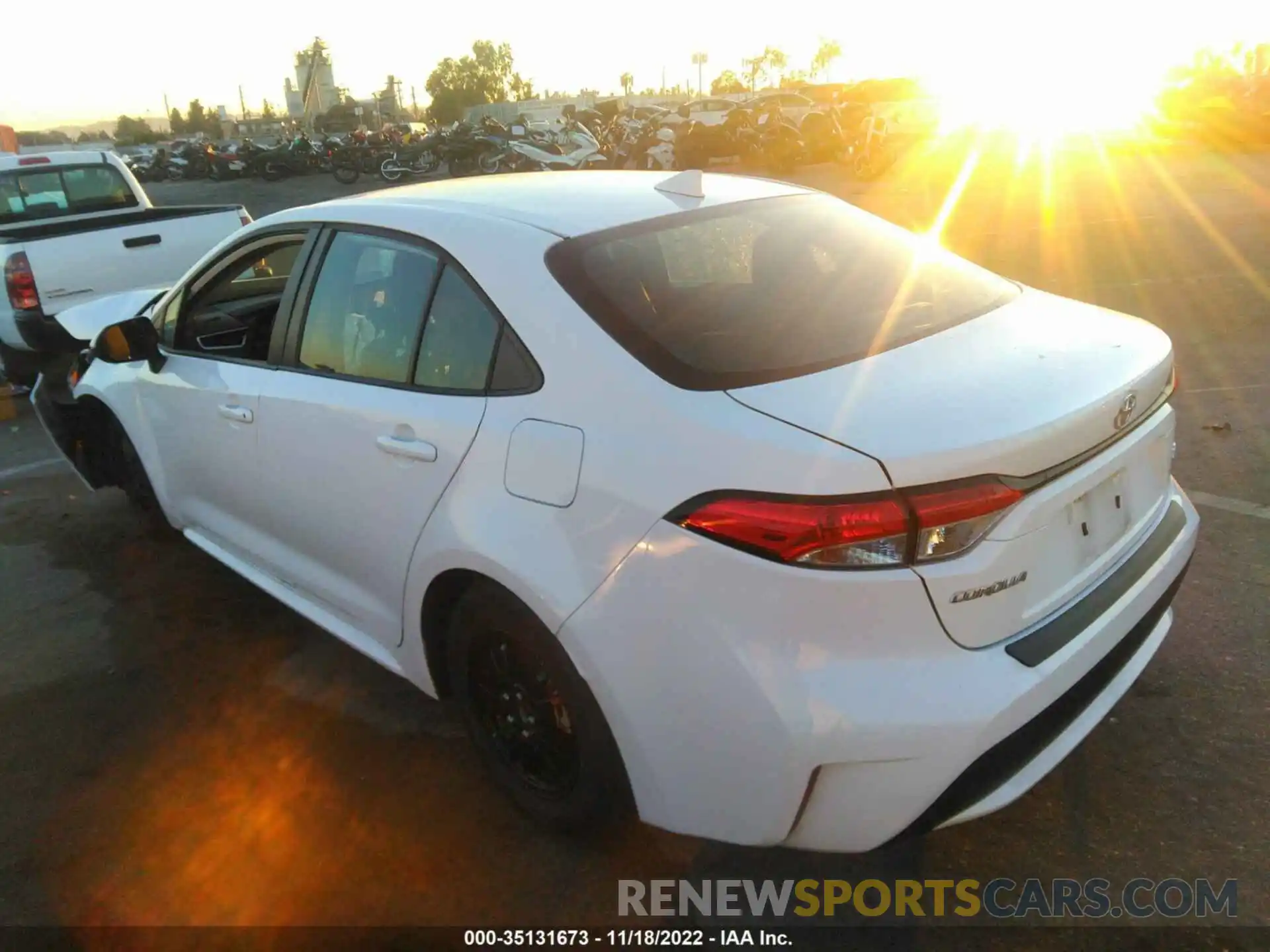 3 Photograph of a damaged car 5YFEPRAE1LP125518 TOYOTA COROLLA 2020