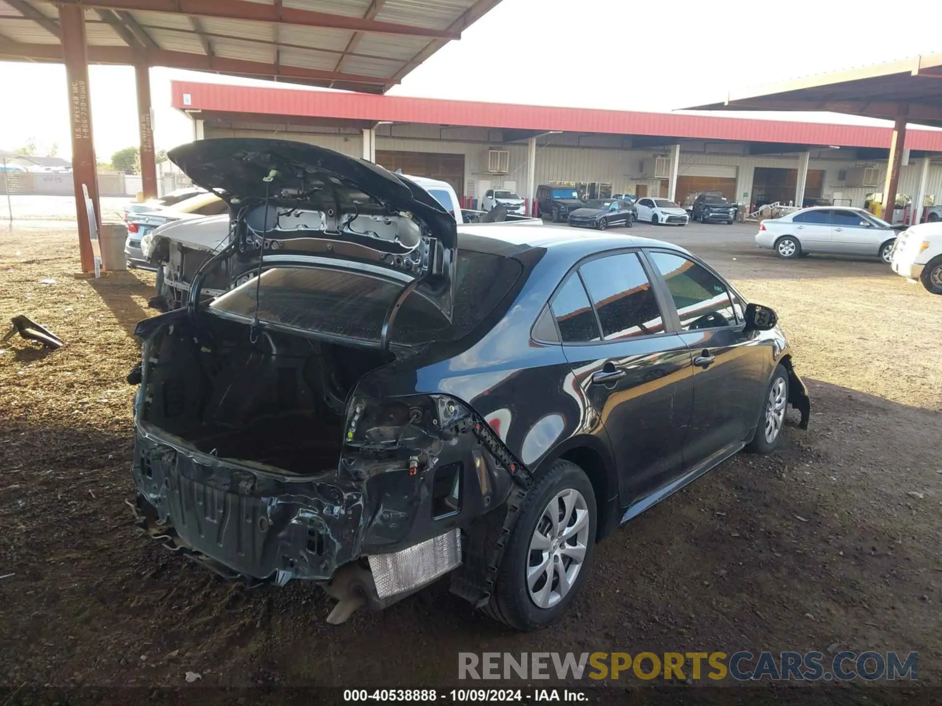 4 Photograph of a damaged car 5YFEPRAE1LP137653 TOYOTA COROLLA 2020