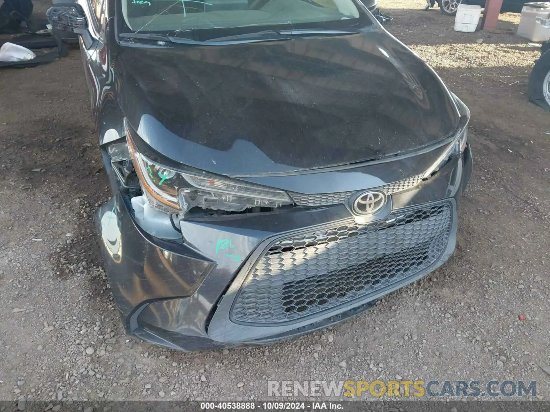 6 Photograph of a damaged car 5YFEPRAE1LP137653 TOYOTA COROLLA 2020