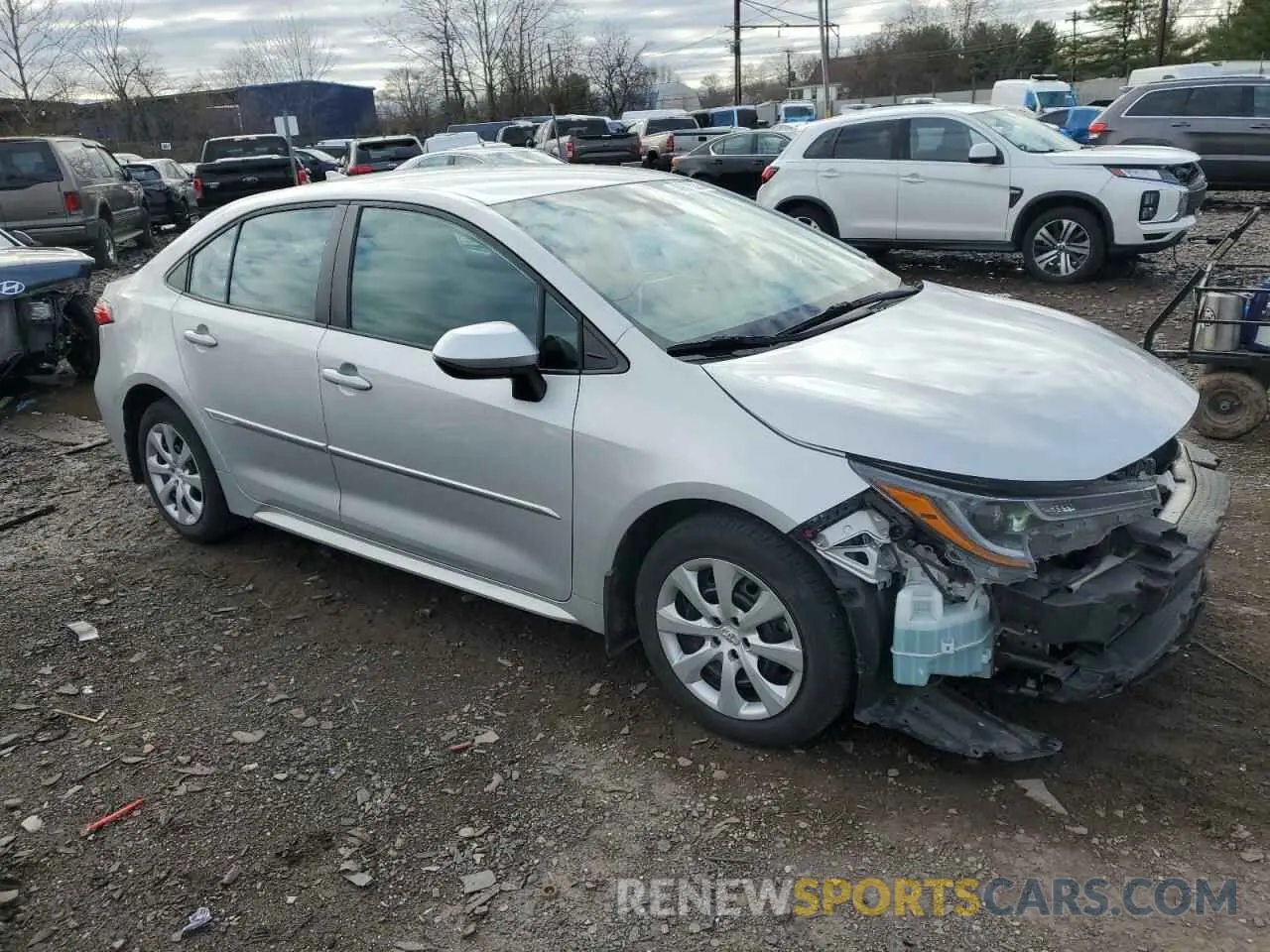 4 Photograph of a damaged car 5YFEPRAE1LP143744 TOYOTA COROLLA 2020
