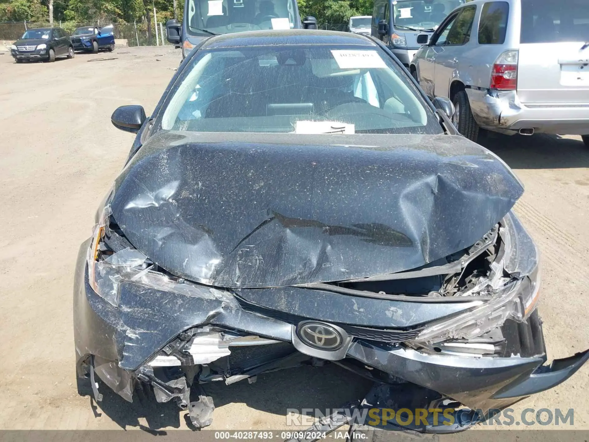 12 Photograph of a damaged car 5YFEPRAE2LP011270 TOYOTA COROLLA 2020
