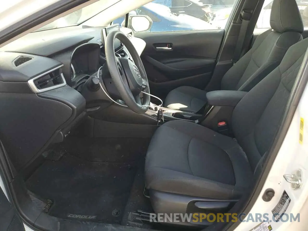 7 Photograph of a damaged car 5YFEPRAE2LP016971 TOYOTA COROLLA 2020