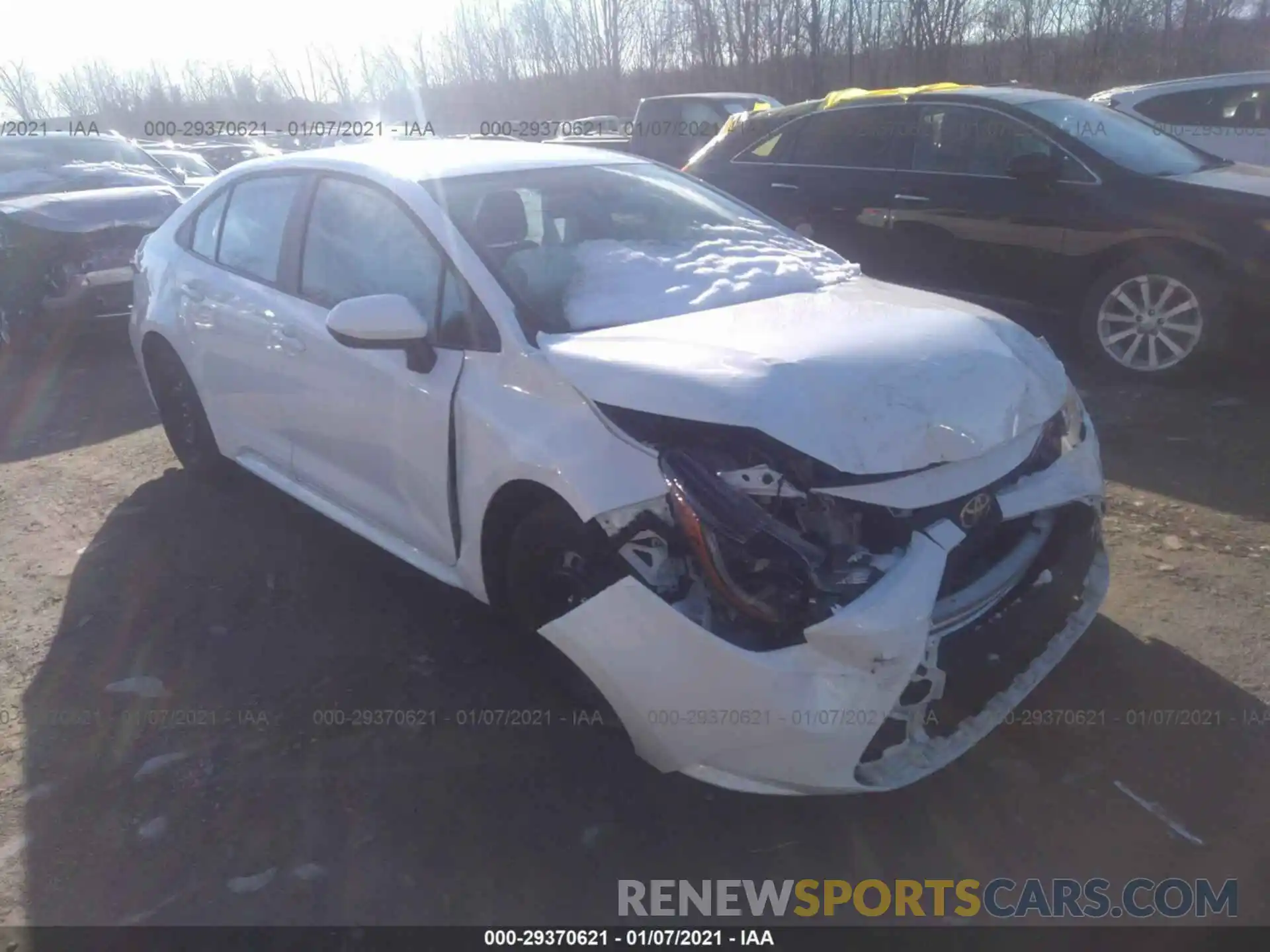 1 Photograph of a damaged car 5YFEPRAE2LP036766 TOYOTA COROLLA 2020