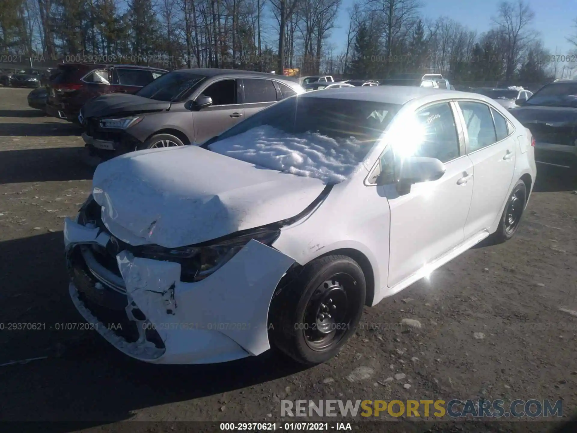 2 Photograph of a damaged car 5YFEPRAE2LP036766 TOYOTA COROLLA 2020