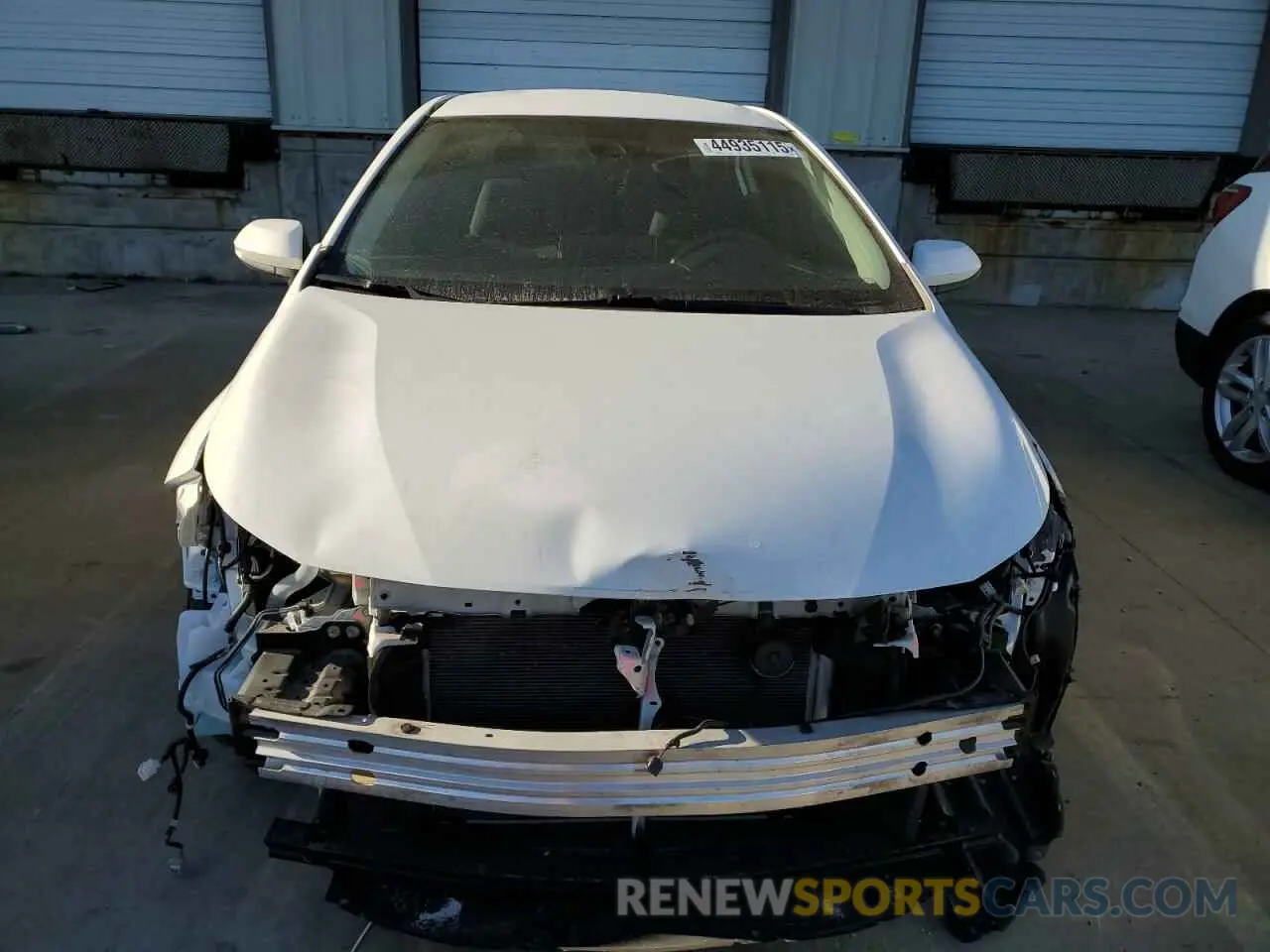 5 Photograph of a damaged car 5YFEPRAE2LP039425 TOYOTA COROLLA 2020