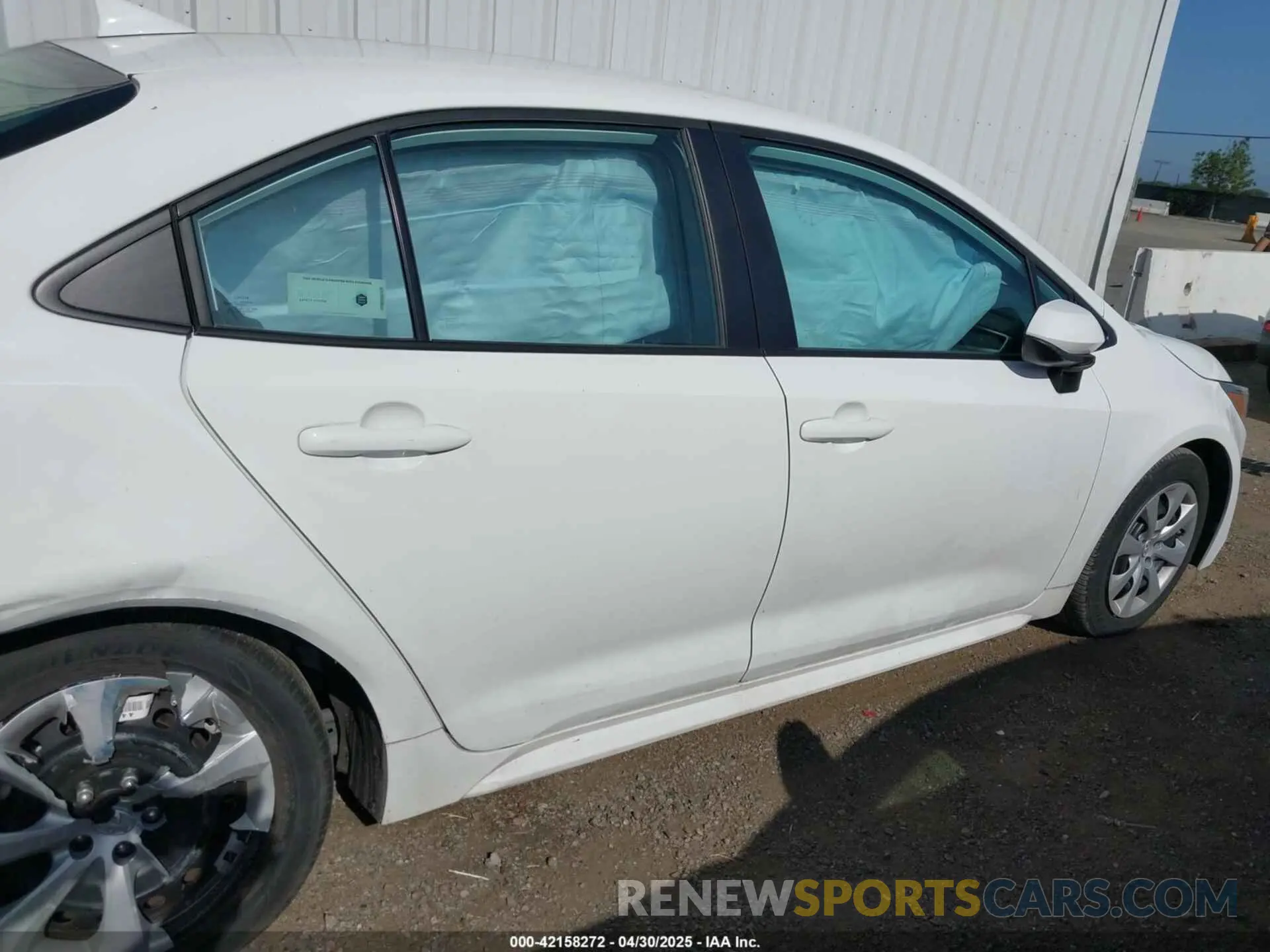 13 Photograph of a damaged car 5YFEPRAE2LP054099 TOYOTA COROLLA 2020
