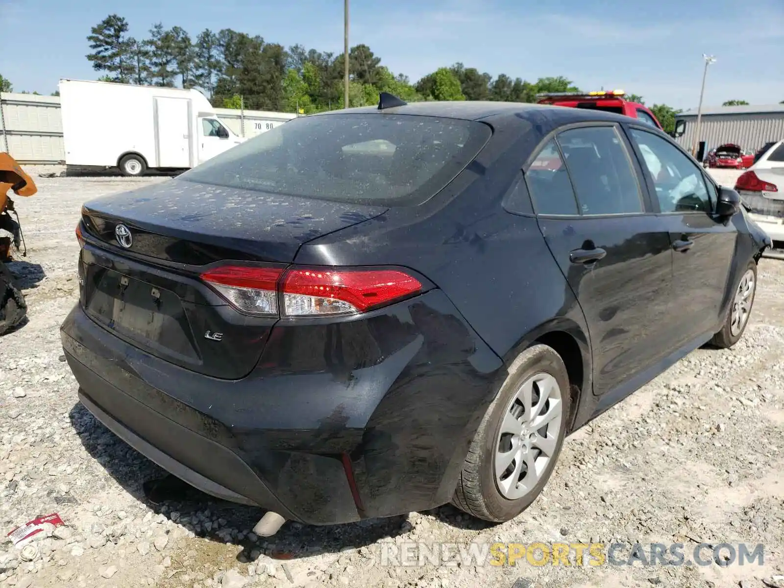 4 Photograph of a damaged car 5YFEPRAE2LP059013 TOYOTA COROLLA 2020