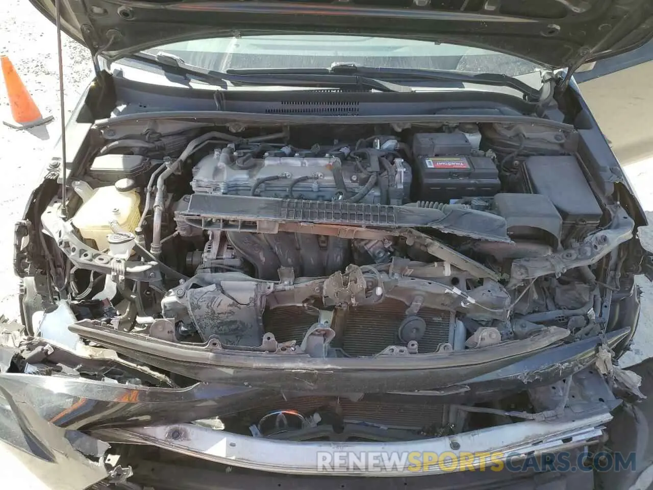 12 Photograph of a damaged car 5YFEPRAE2LP061540 TOYOTA COROLLA 2020
