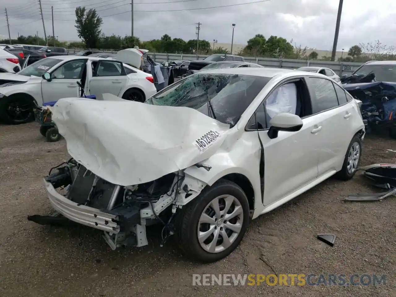 2 Photograph of a damaged car 5YFEPRAE2LP063076 TOYOTA COROLLA 2020