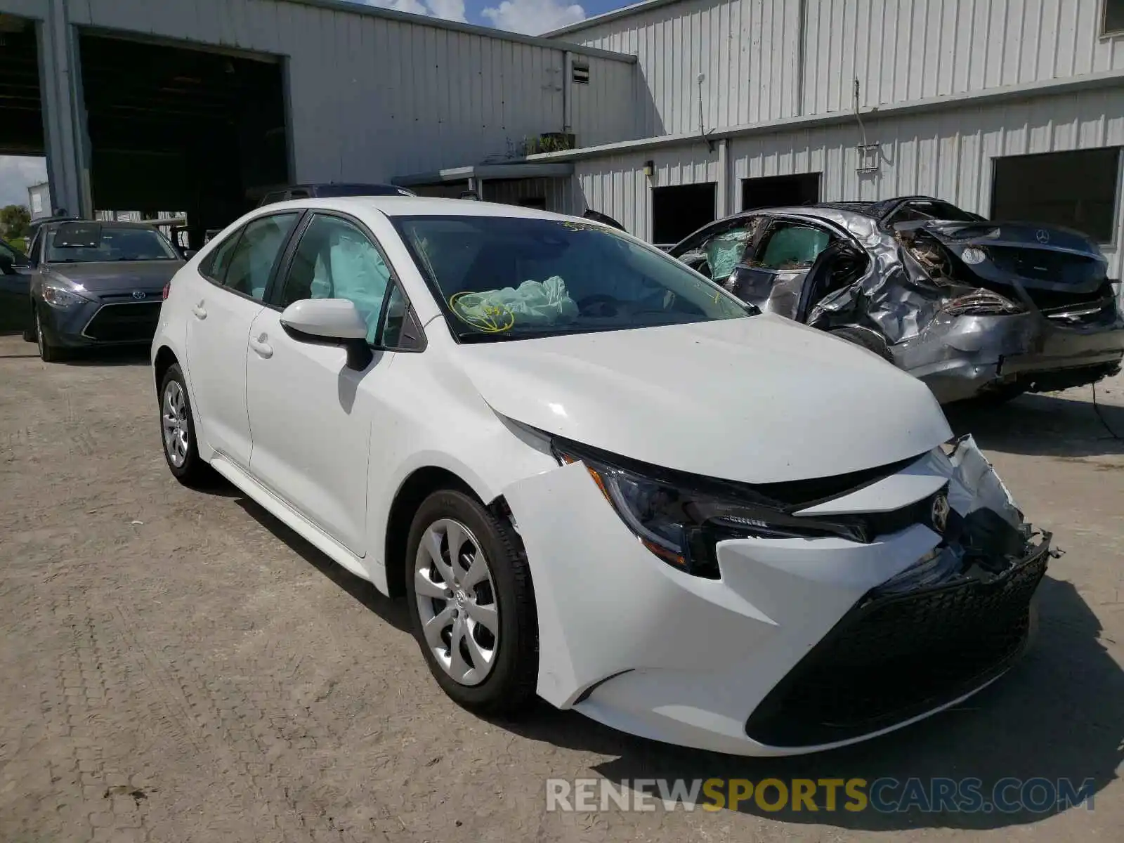 1 Photograph of a damaged car 5YFEPRAE2LP070903 TOYOTA COROLLA 2020