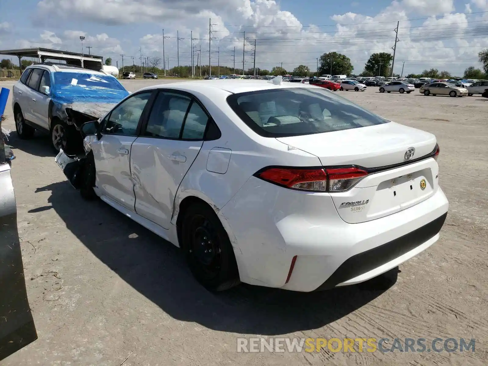 3 Photograph of a damaged car 5YFEPRAE2LP070903 TOYOTA COROLLA 2020