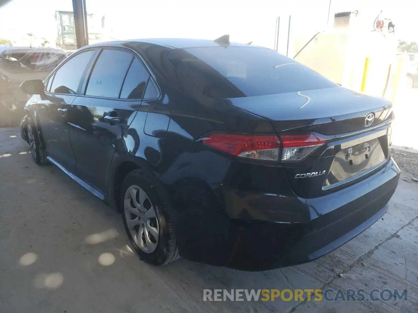 3 Photograph of a damaged car 5YFEPRAE2LP070917 TOYOTA COROLLA 2020