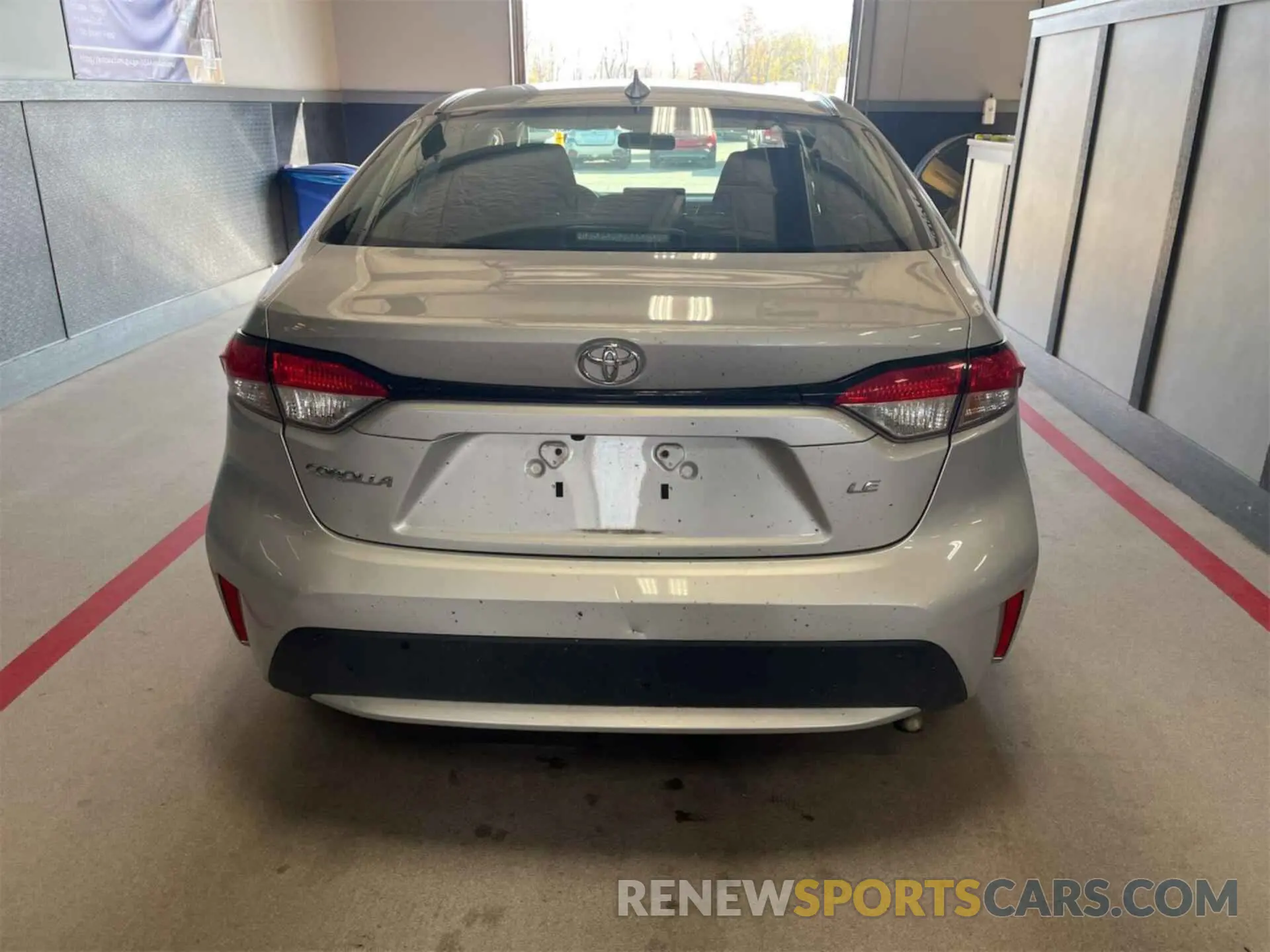 15 Photograph of a damaged car 5YFEPRAE2LP073218 TOYOTA COROLLA 2020