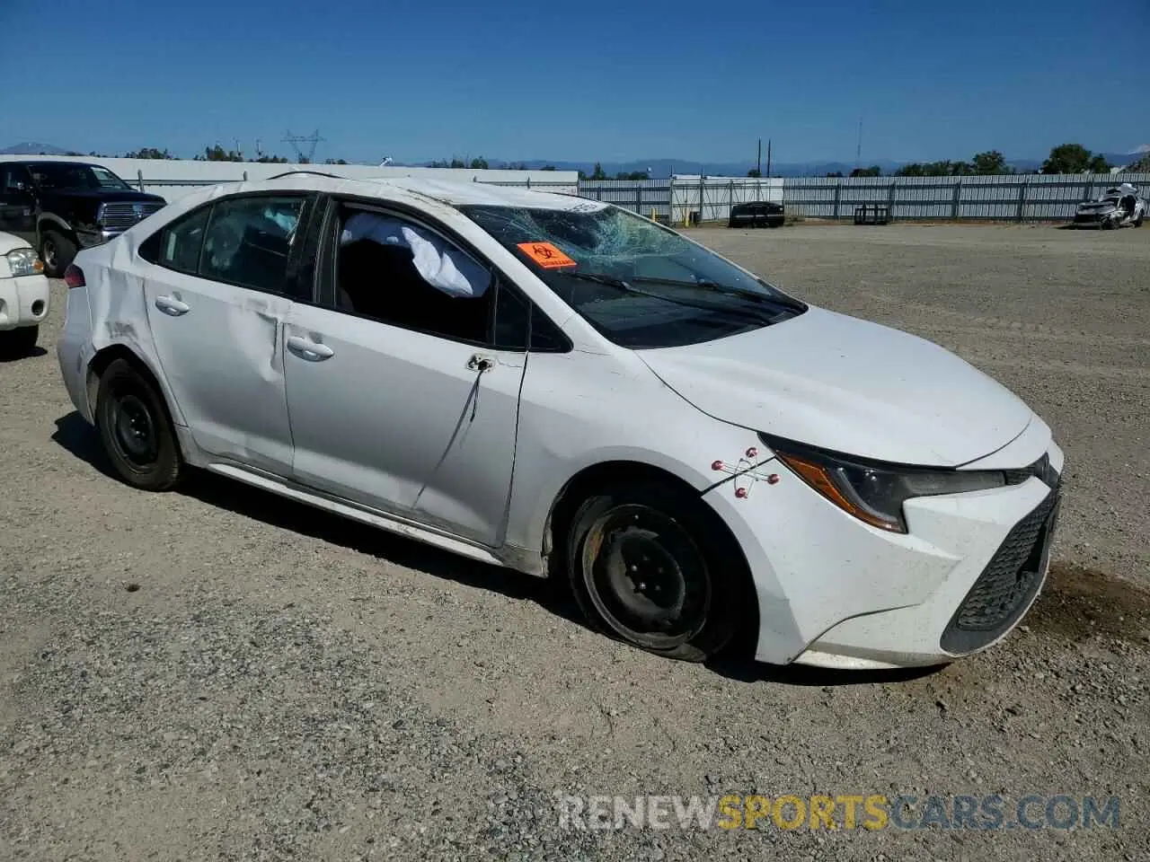 4 Photograph of a damaged car 5YFEPRAE2LP077169 TOYOTA COROLLA 2020