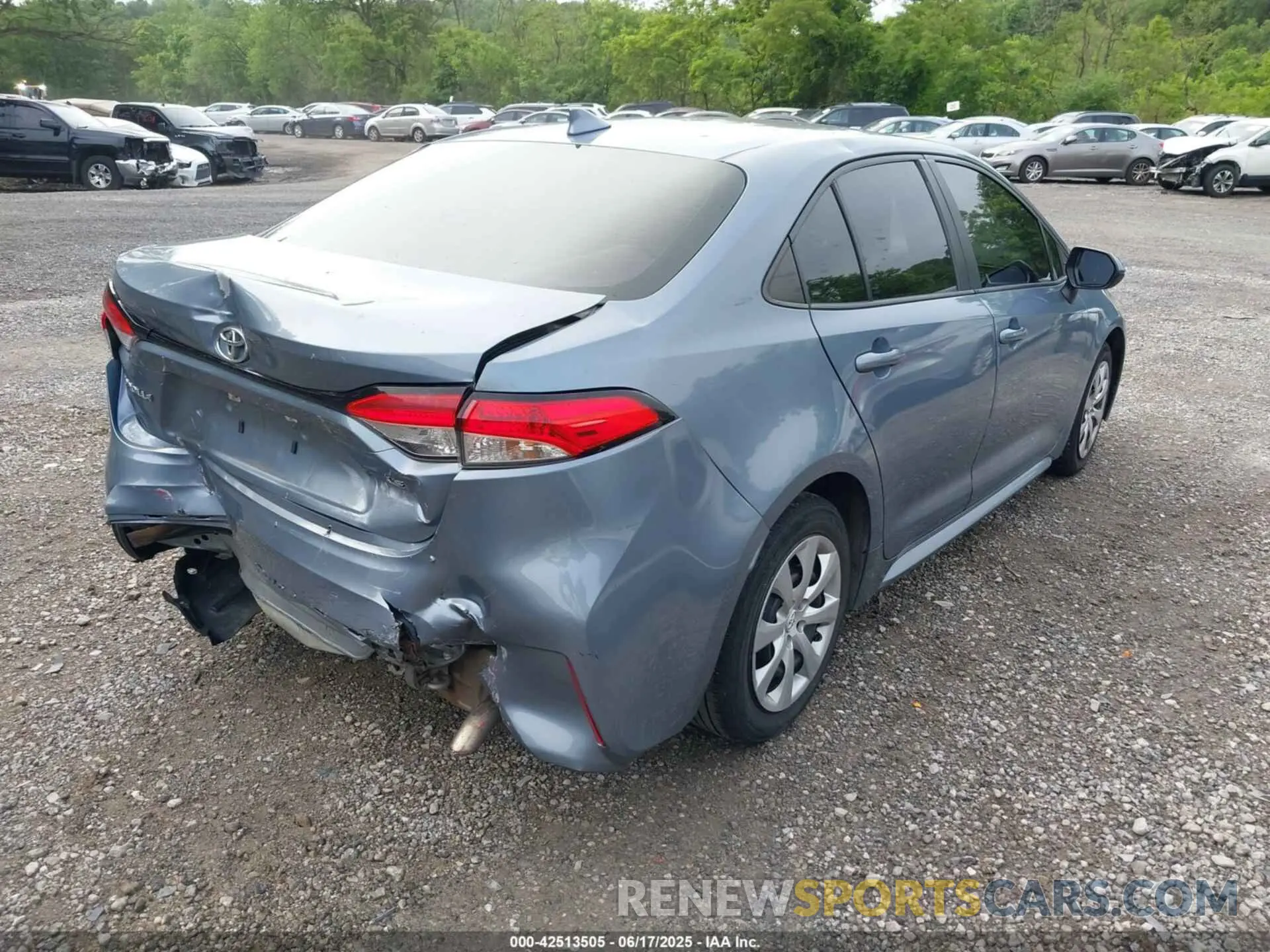 4 Photograph of a damaged car 5YFEPRAE2LP087720 TOYOTA COROLLA 2020