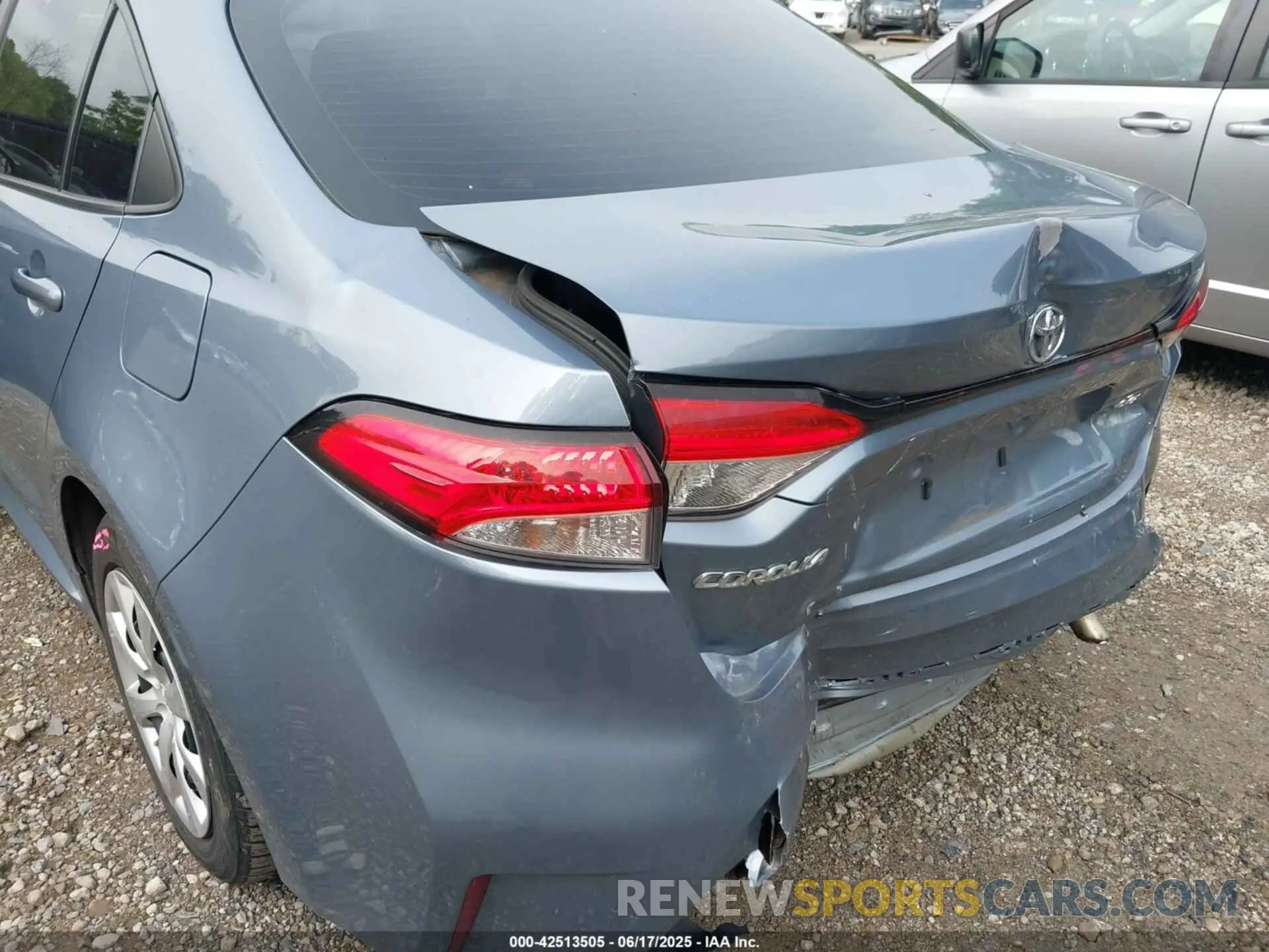 6 Photograph of a damaged car 5YFEPRAE2LP087720 TOYOTA COROLLA 2020
