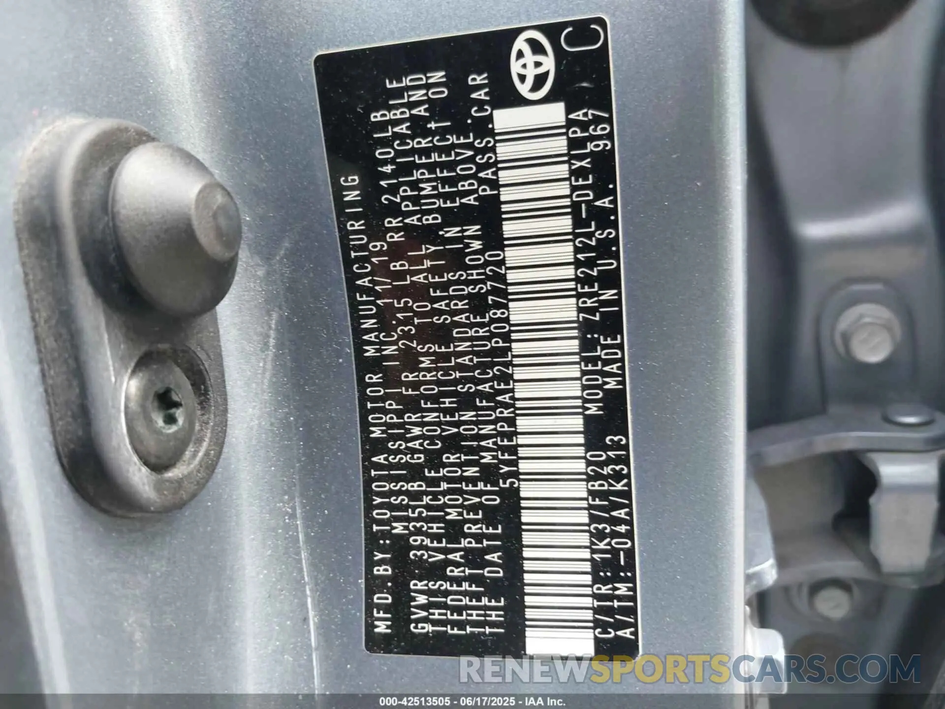 9 Photograph of a damaged car 5YFEPRAE2LP087720 TOYOTA COROLLA 2020