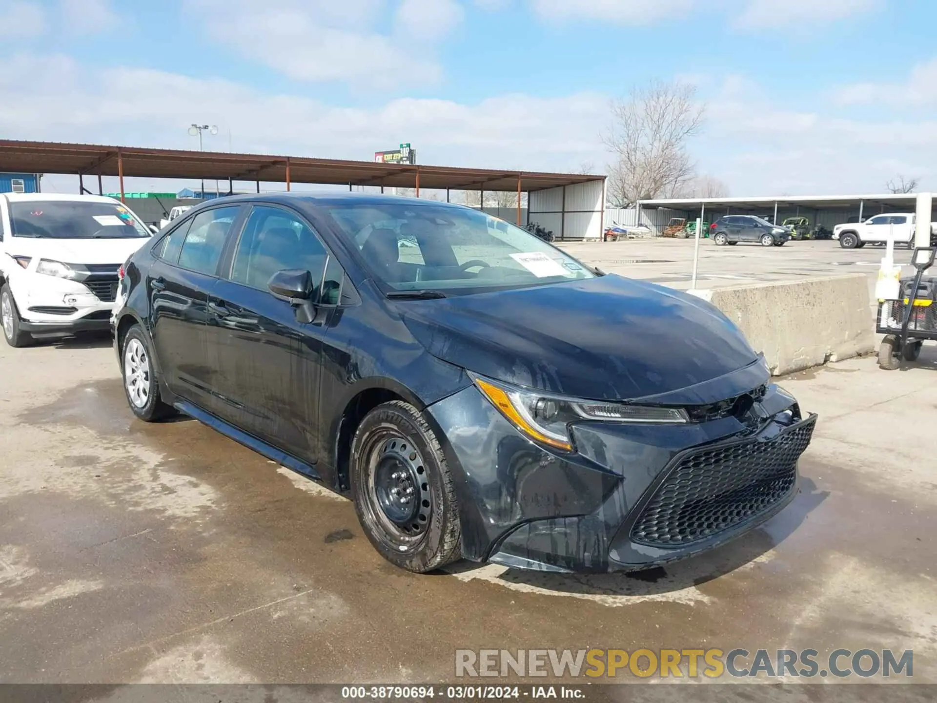 1 Photograph of a damaged car 5YFEPRAE2LP087765 TOYOTA COROLLA 2020