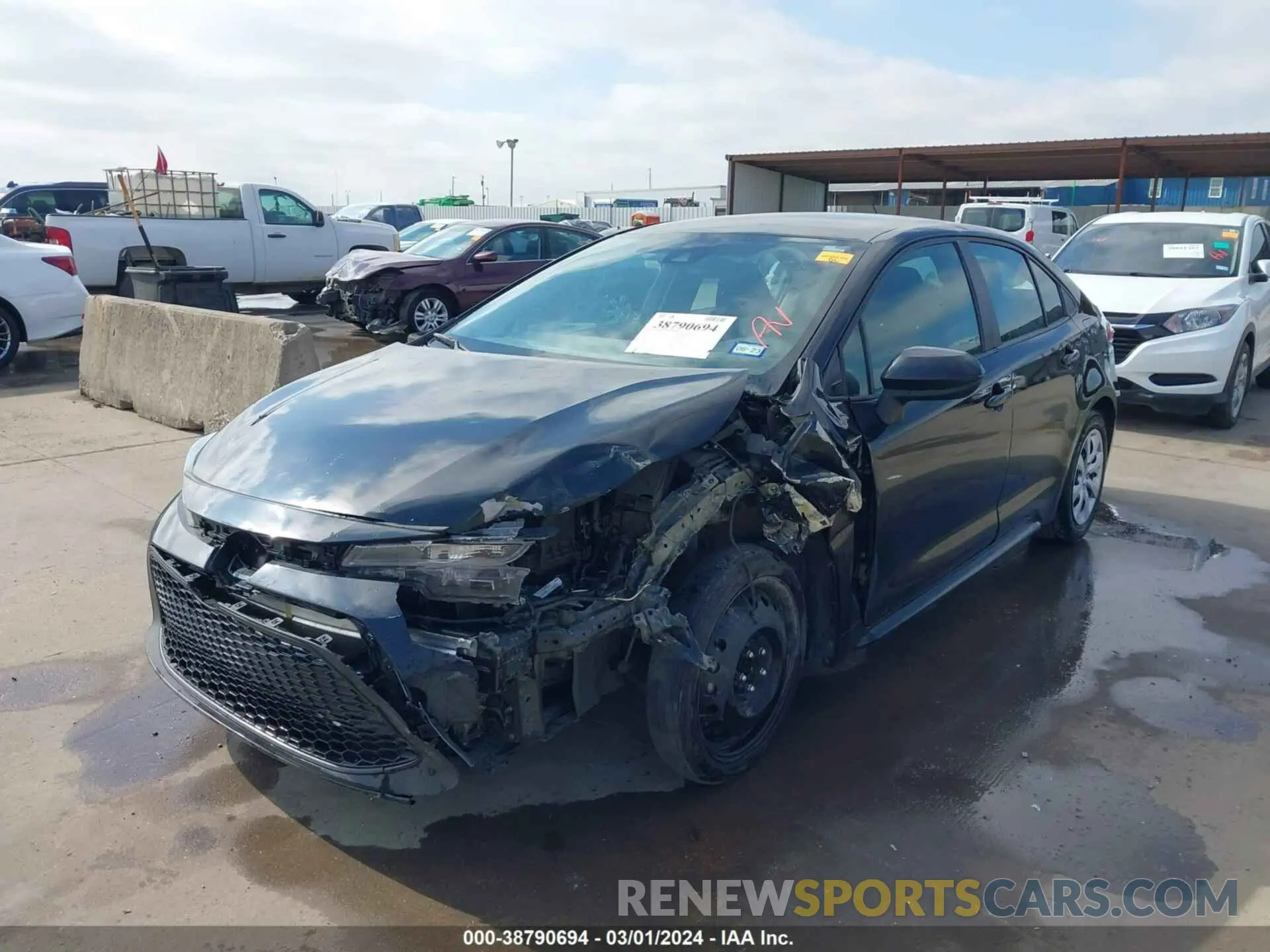 6 Photograph of a damaged car 5YFEPRAE2LP087765 TOYOTA COROLLA 2020