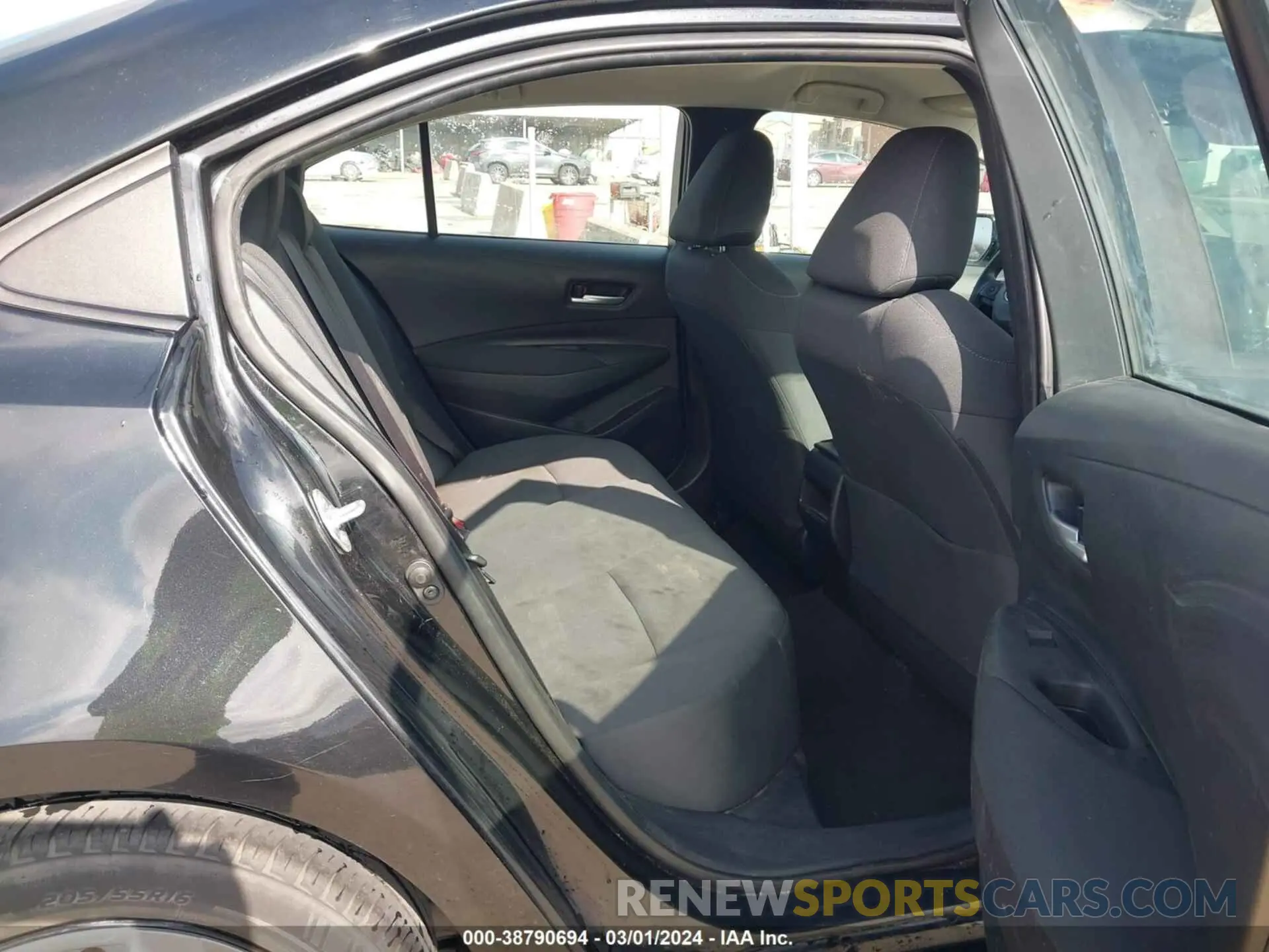 8 Photograph of a damaged car 5YFEPRAE2LP087765 TOYOTA COROLLA 2020
