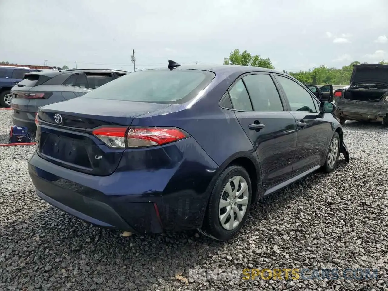 3 Photograph of a damaged car 5YFEPRAE2LP088317 TOYOTA COROLLA 2020