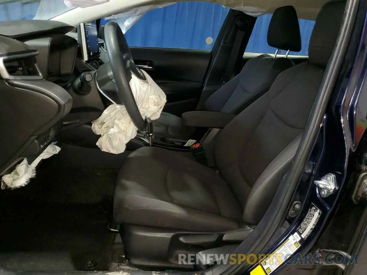 7 Photograph of a damaged car 5YFEPRAE2LP090164 TOYOTA COROLLA 2020