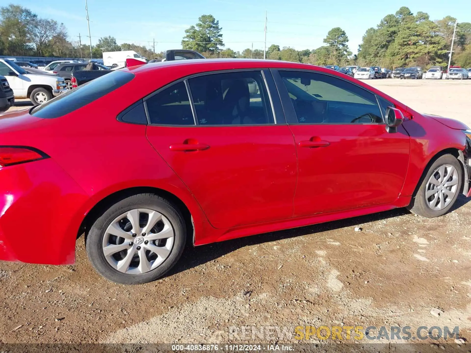 13 Photograph of a damaged car 5YFEPRAE2LP099401 TOYOTA COROLLA 2020