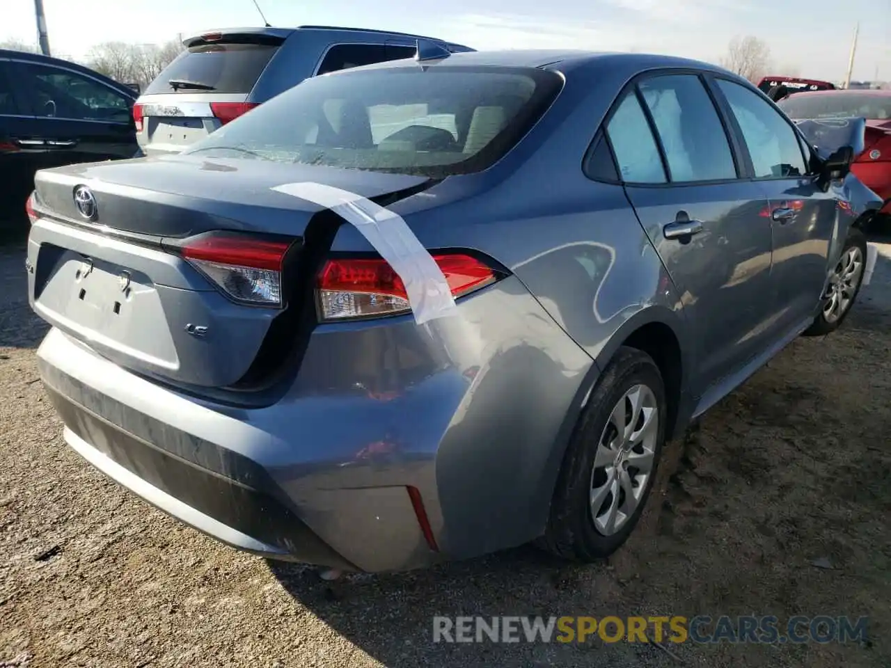 4 Photograph of a damaged car 5YFEPRAE2LP101261 TOYOTA COROLLA 2020