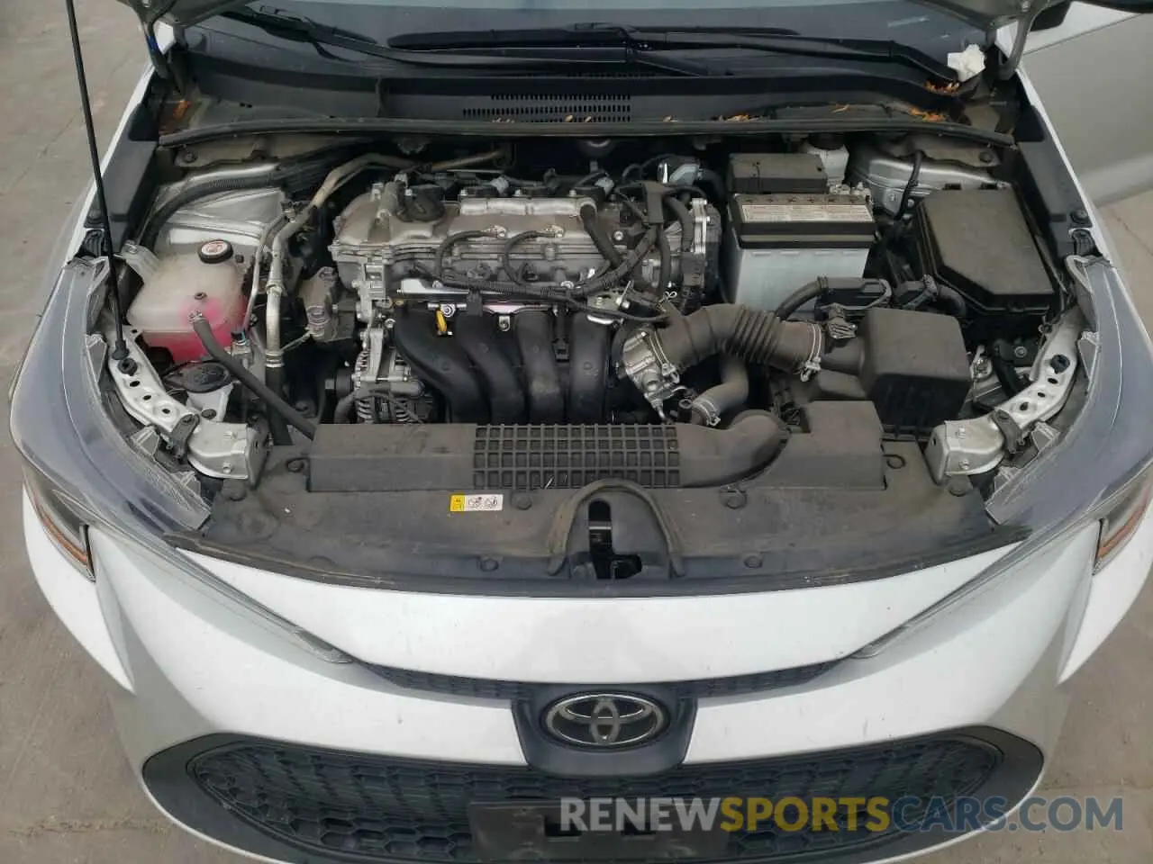 11 Photograph of a damaged car 5YFEPRAE2LP104869 TOYOTA COROLLA 2020