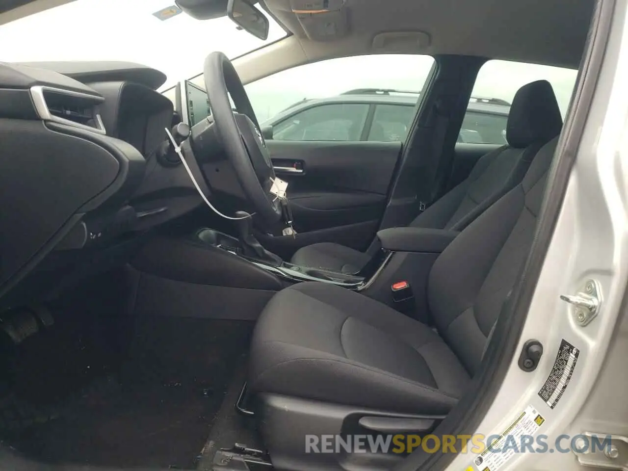 7 Photograph of a damaged car 5YFEPRAE2LP104869 TOYOTA COROLLA 2020