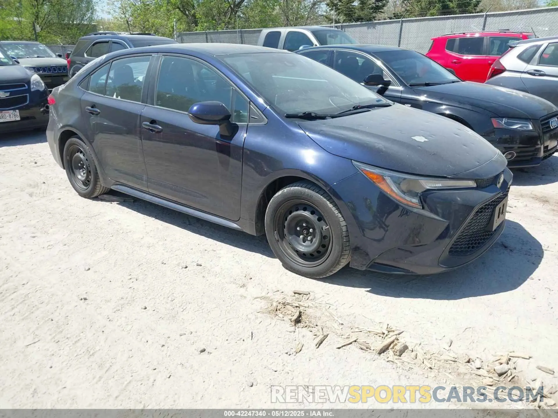 1 Photograph of a damaged car 5YFEPRAE2LP108601 TOYOTA COROLLA 2020