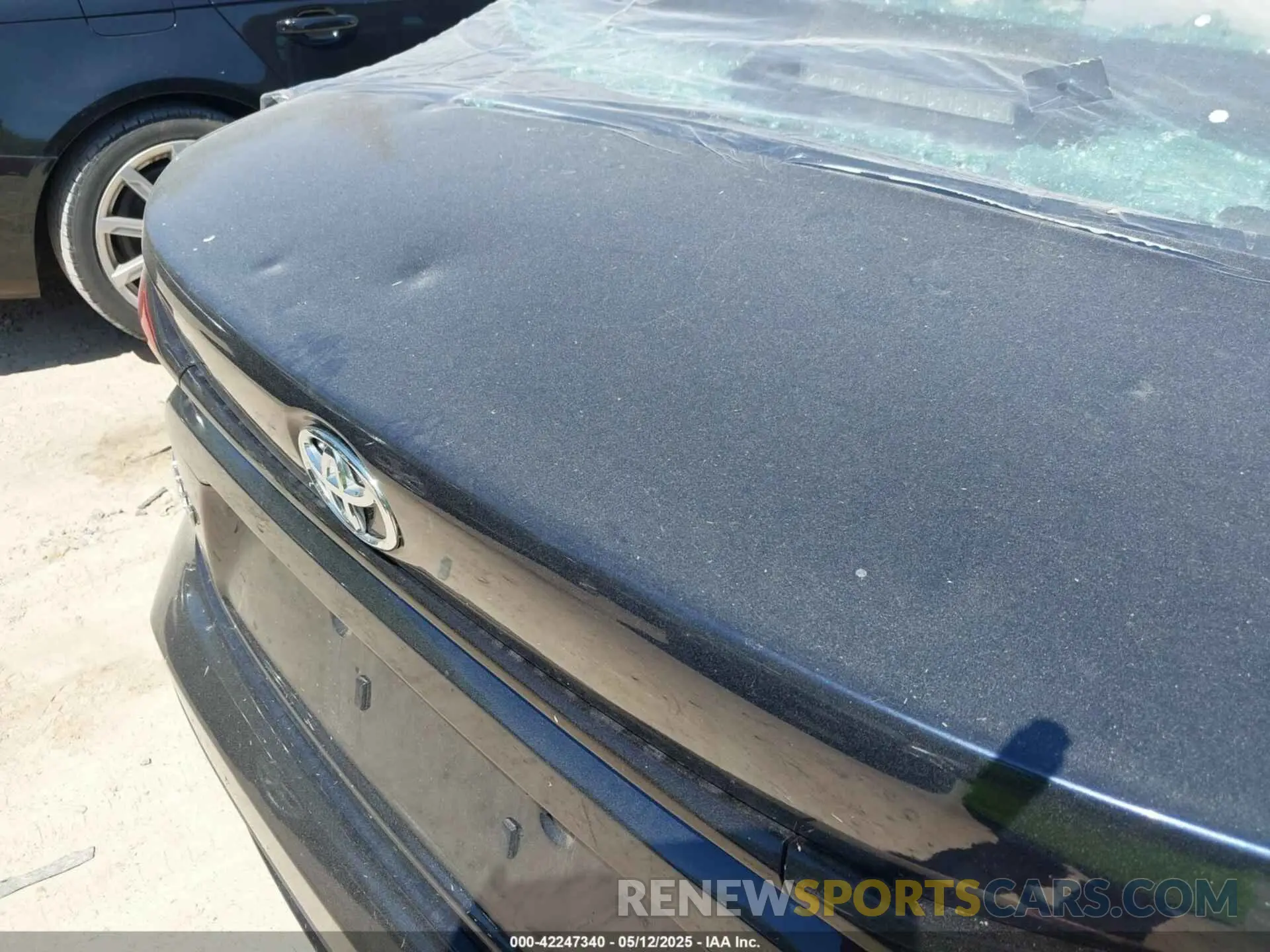 20 Photograph of a damaged car 5YFEPRAE2LP108601 TOYOTA COROLLA 2020