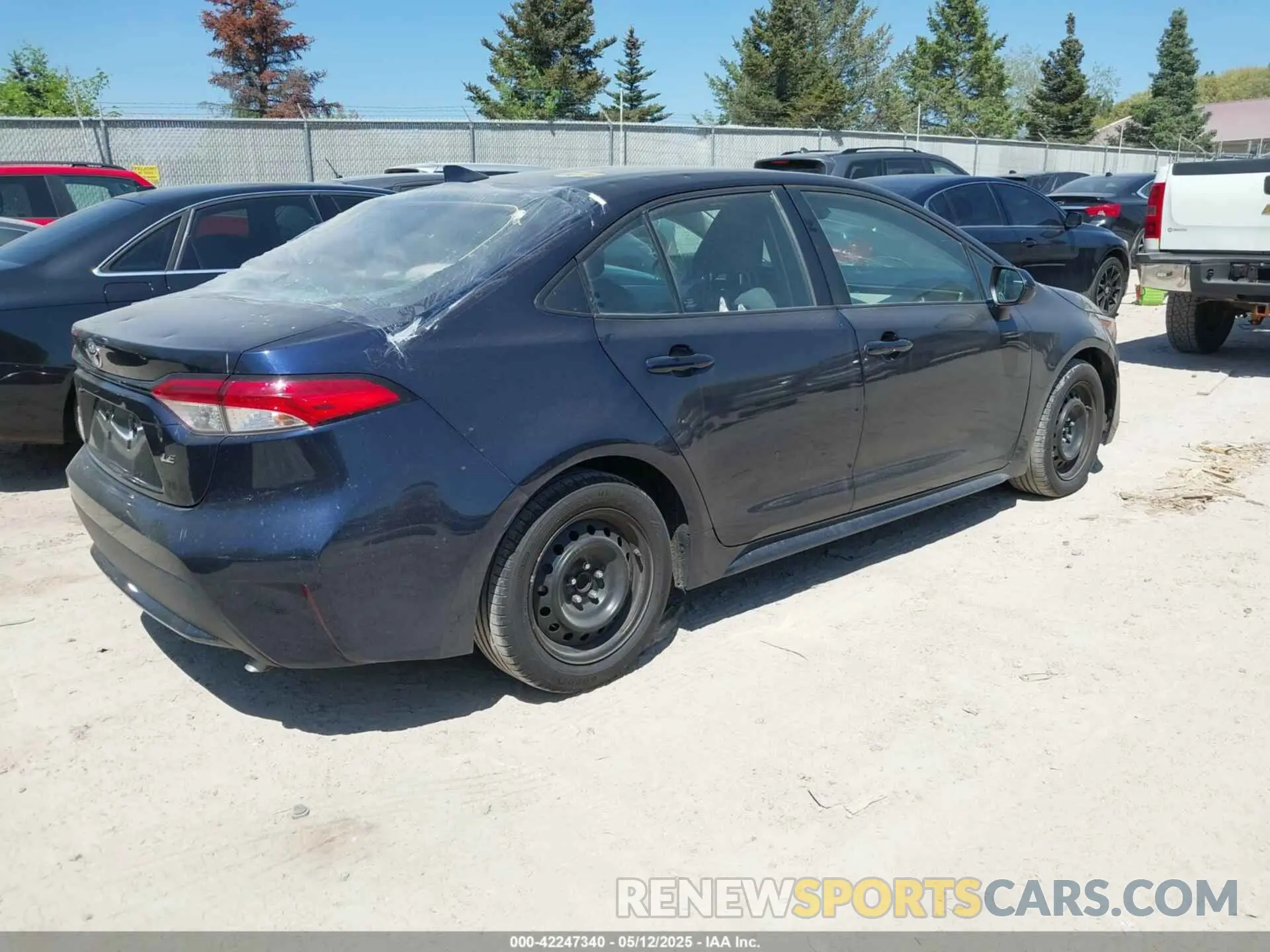 4 Photograph of a damaged car 5YFEPRAE2LP108601 TOYOTA COROLLA 2020