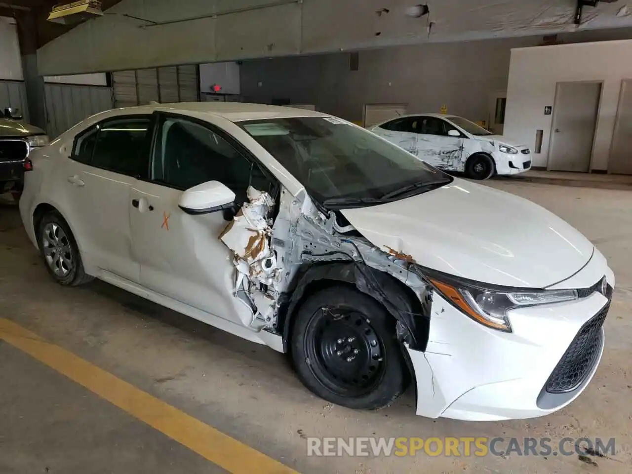 9 Photograph of a damaged car 5YFEPRAE2LP110431 TOYOTA COROLLA 2020