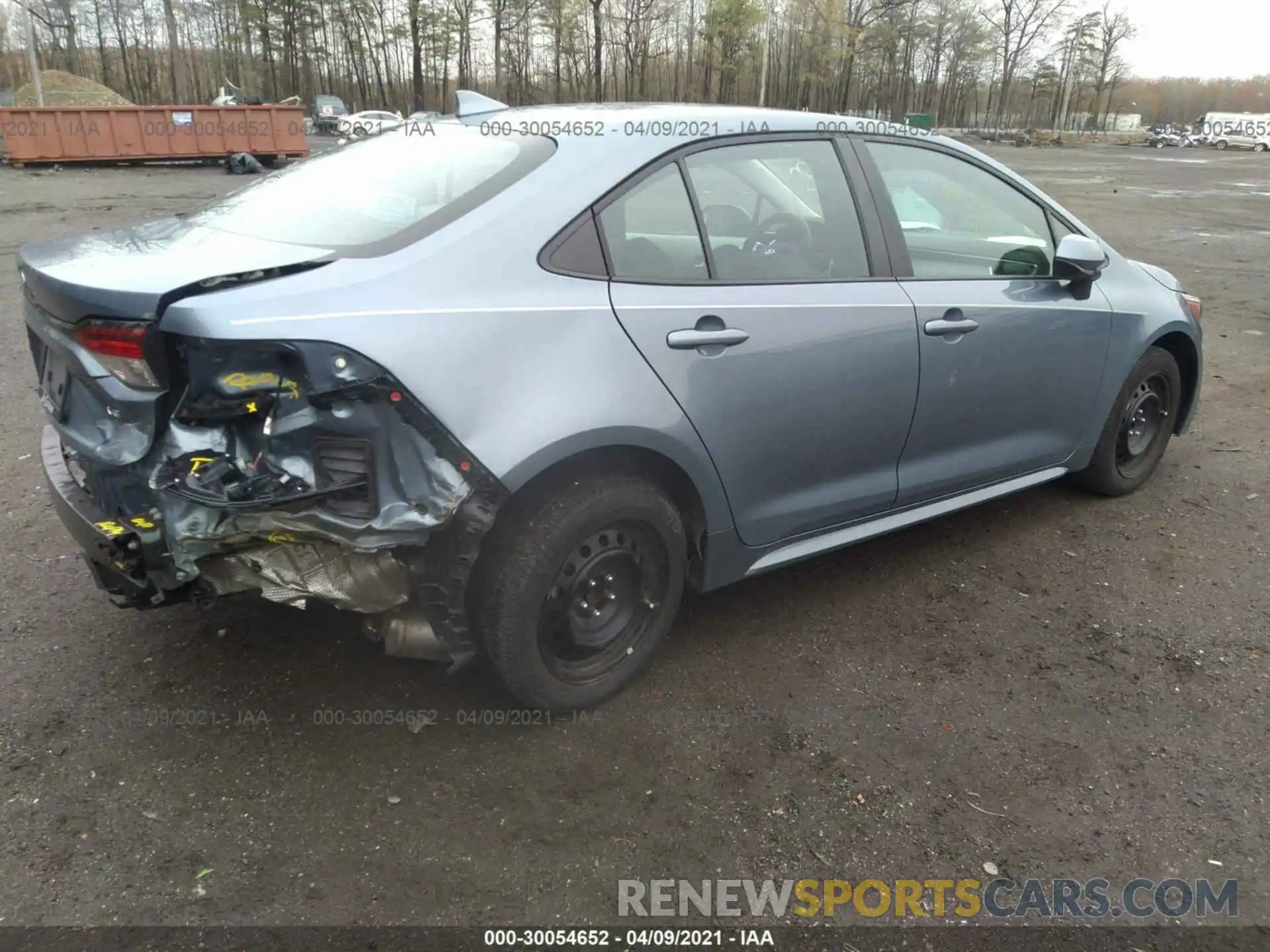 4 Photograph of a damaged car 5YFEPRAE2LP113734 TOYOTA COROLLA 2020