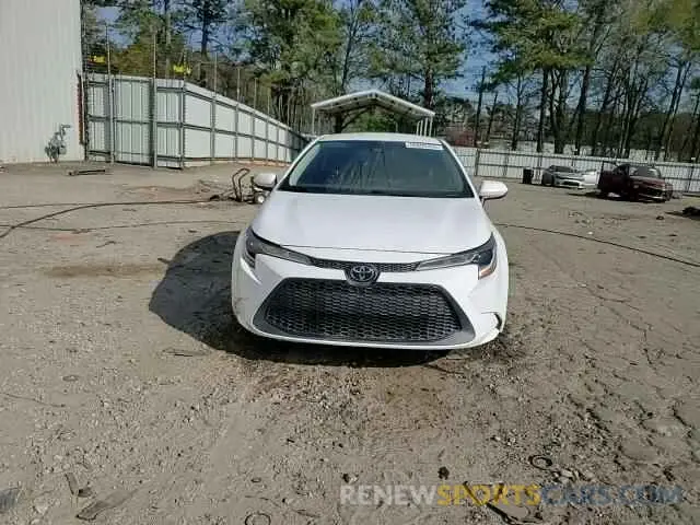 13 Photograph of a damaged car 5YFEPRAE2LP116097 TOYOTA COROLLA 2020