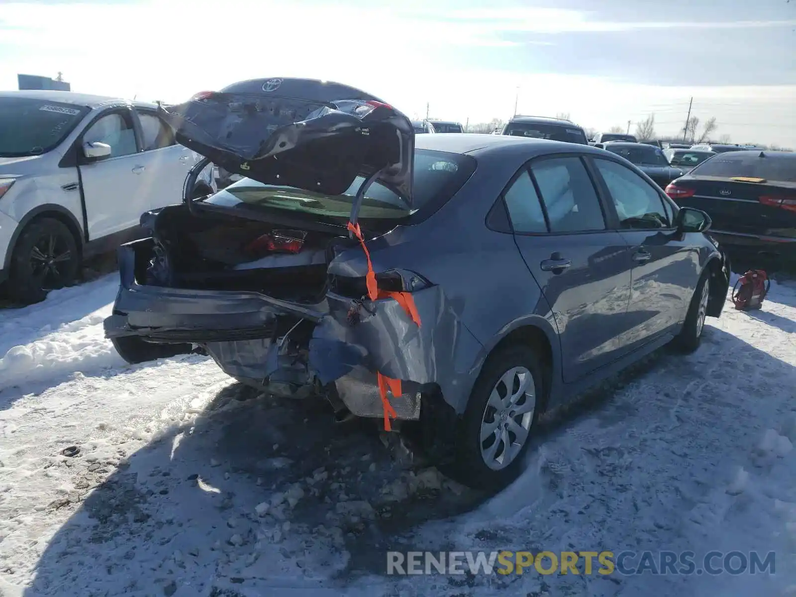 4 Photograph of a damaged car 5YFEPRAE2LP120442 TOYOTA COROLLA 2020