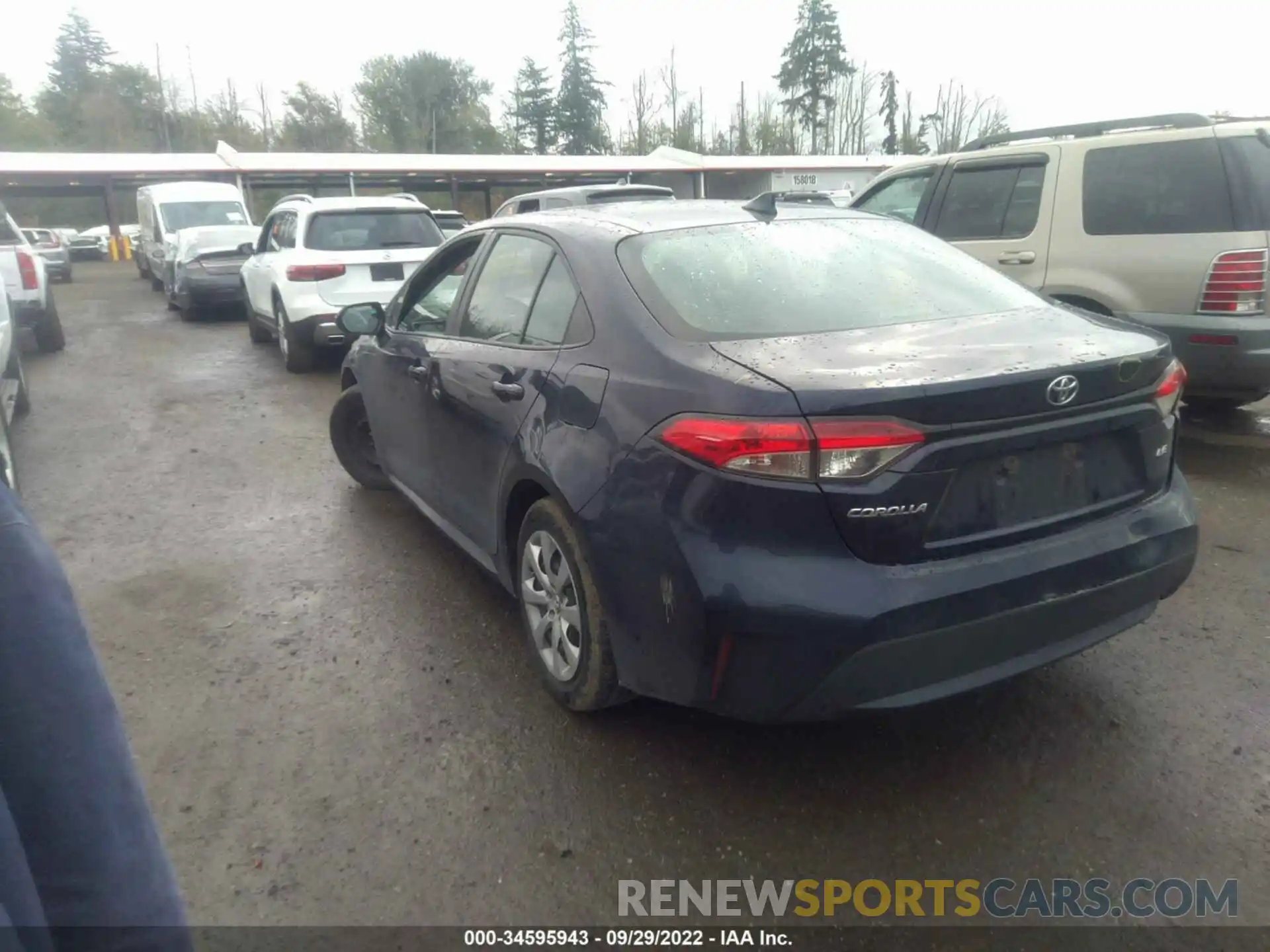 3 Photograph of a damaged car 5YFEPRAE2LP126872 TOYOTA COROLLA 2020