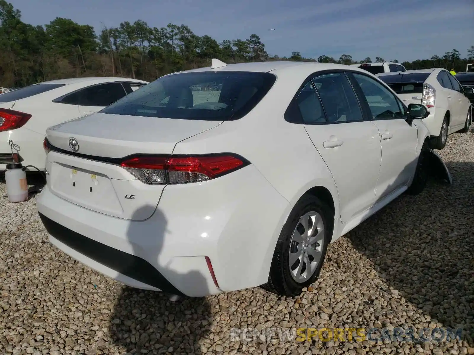 4 Photograph of a damaged car 5YFEPRAE2LP138374 TOYOTA COROLLA 2020